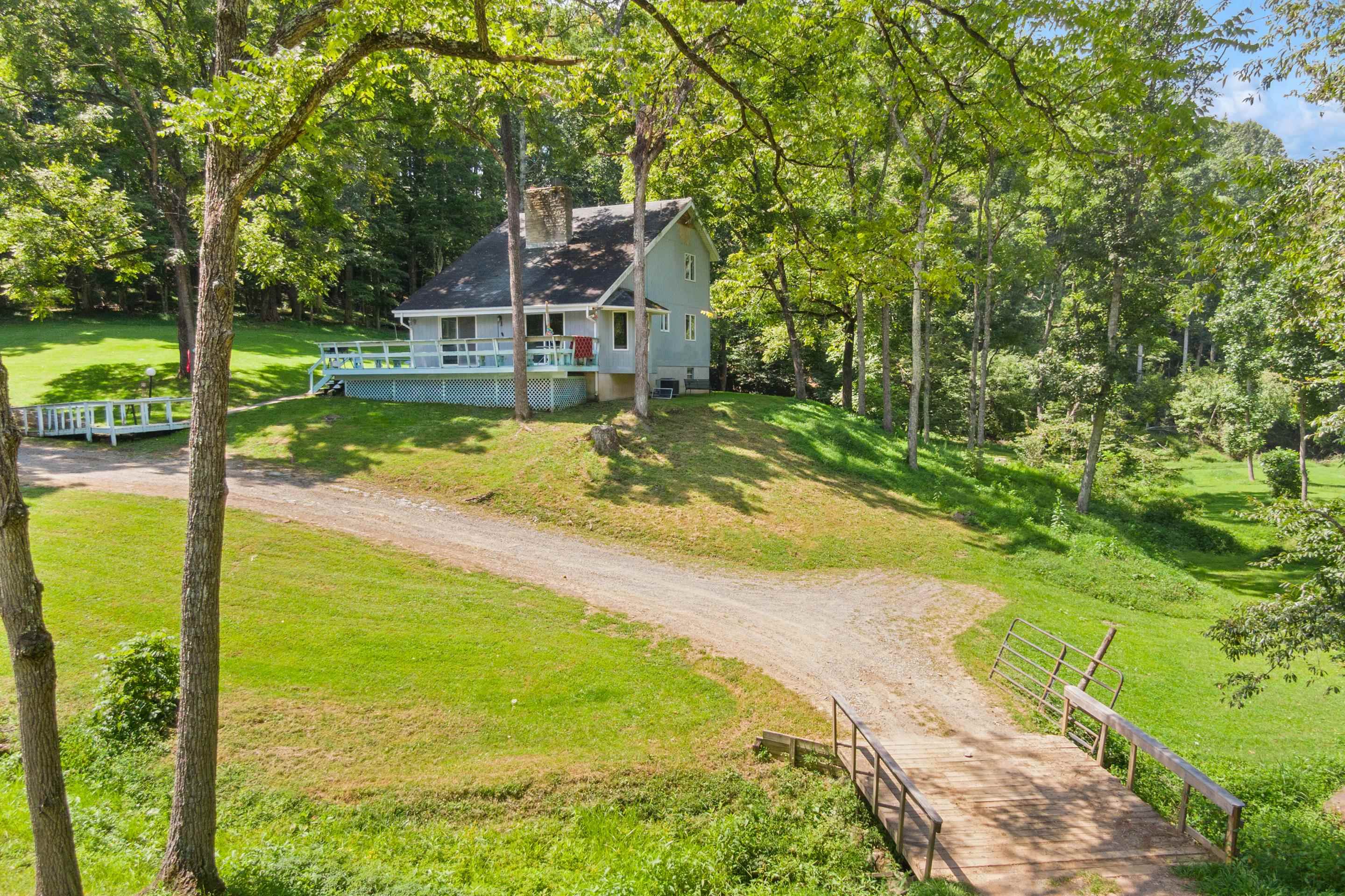 4681 Fishers View Road Pilot VA 24138