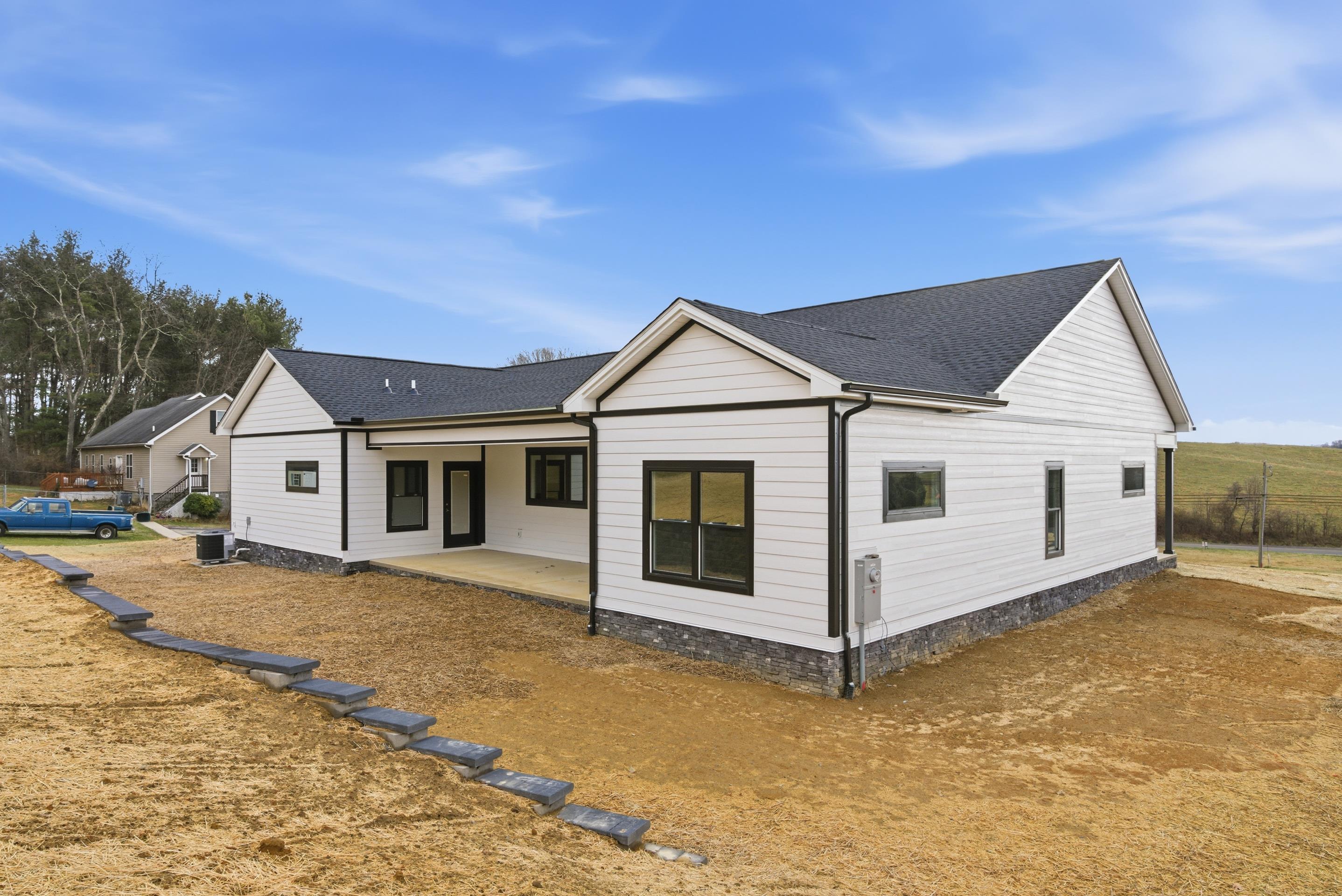 7819 Little River Dam Road Radford VA 24141