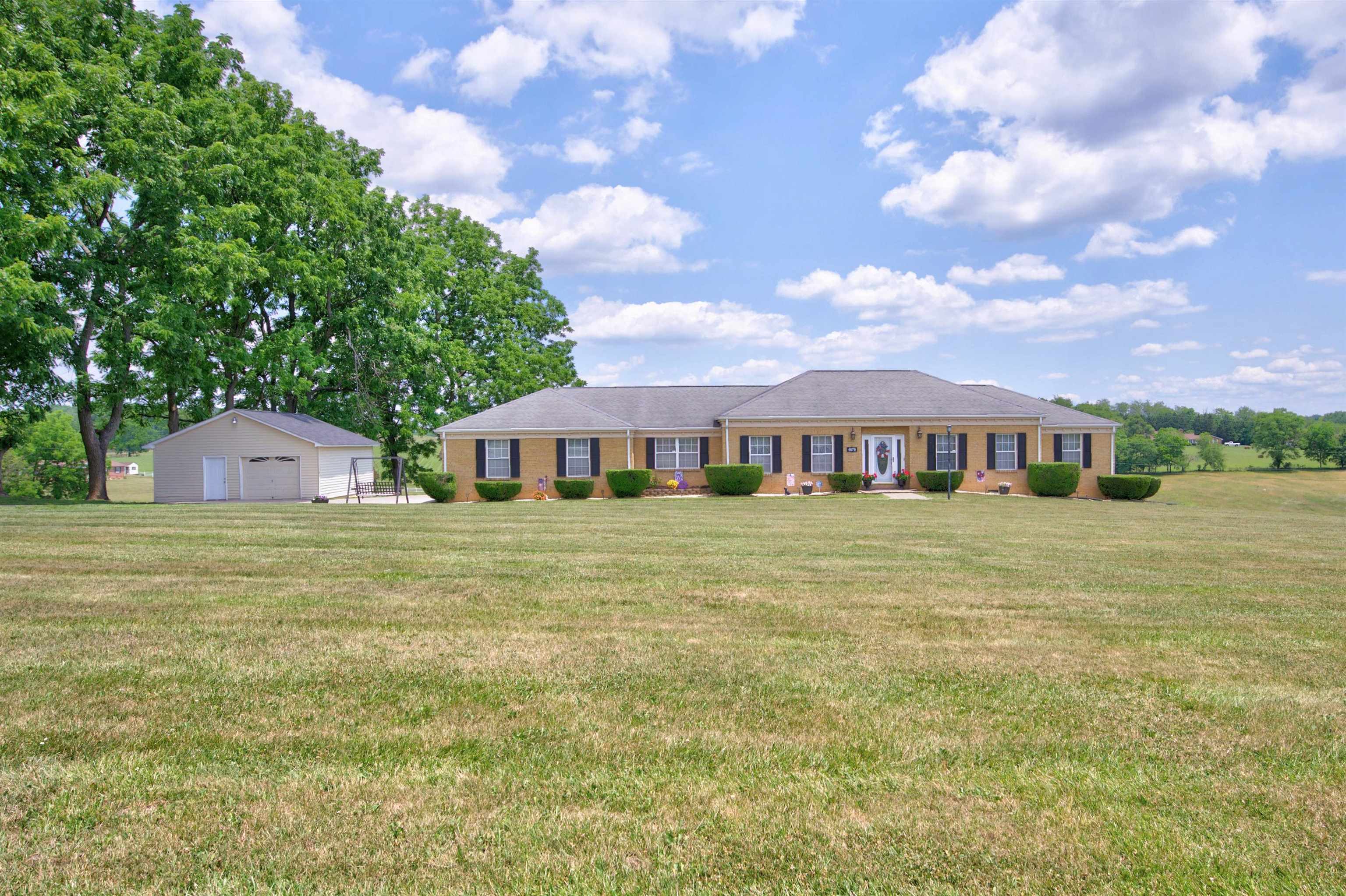 4670 Shadetree Lane Dublin VA 24084