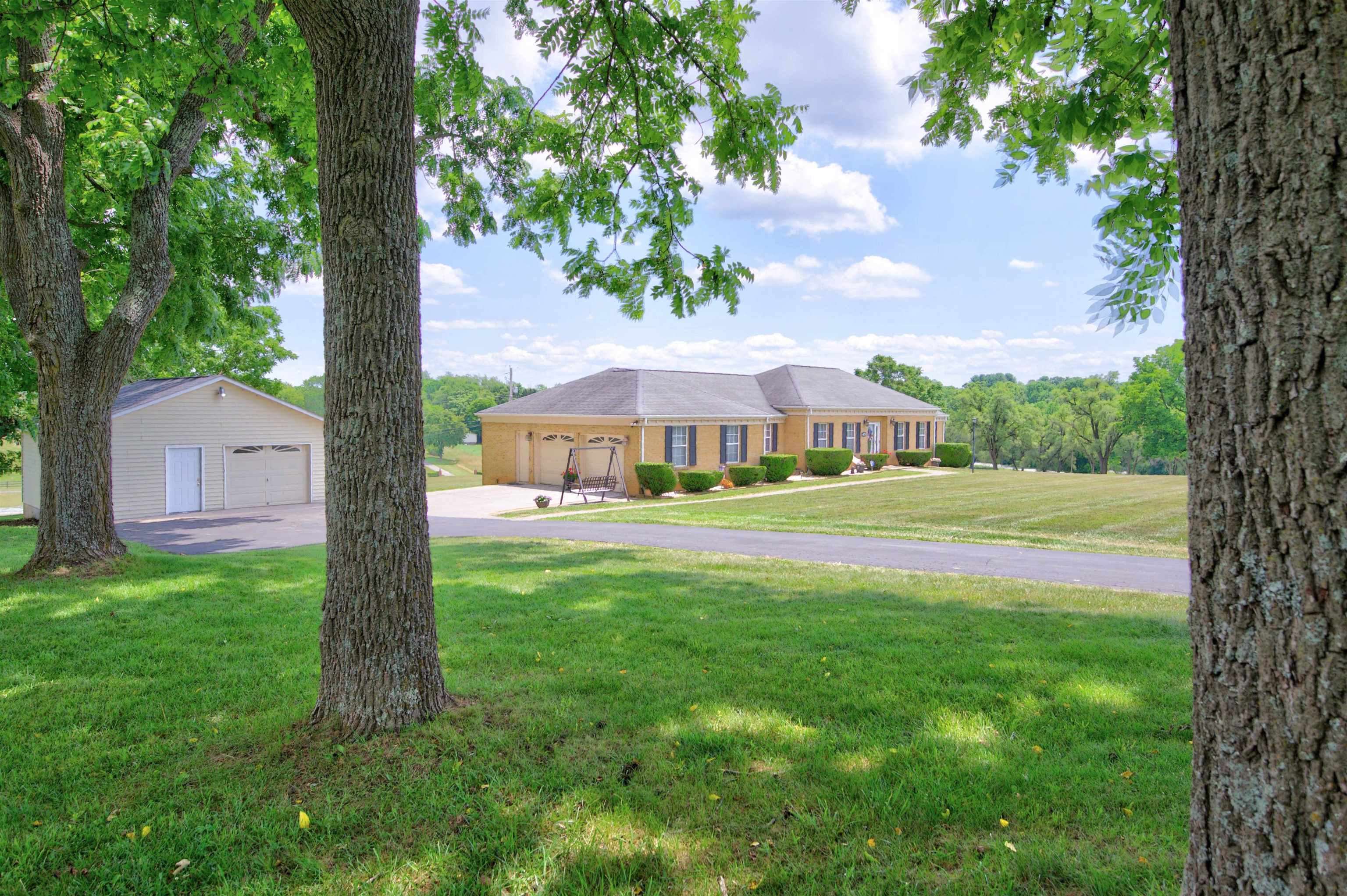 4670 Shadetree Lane Dublin VA 24084