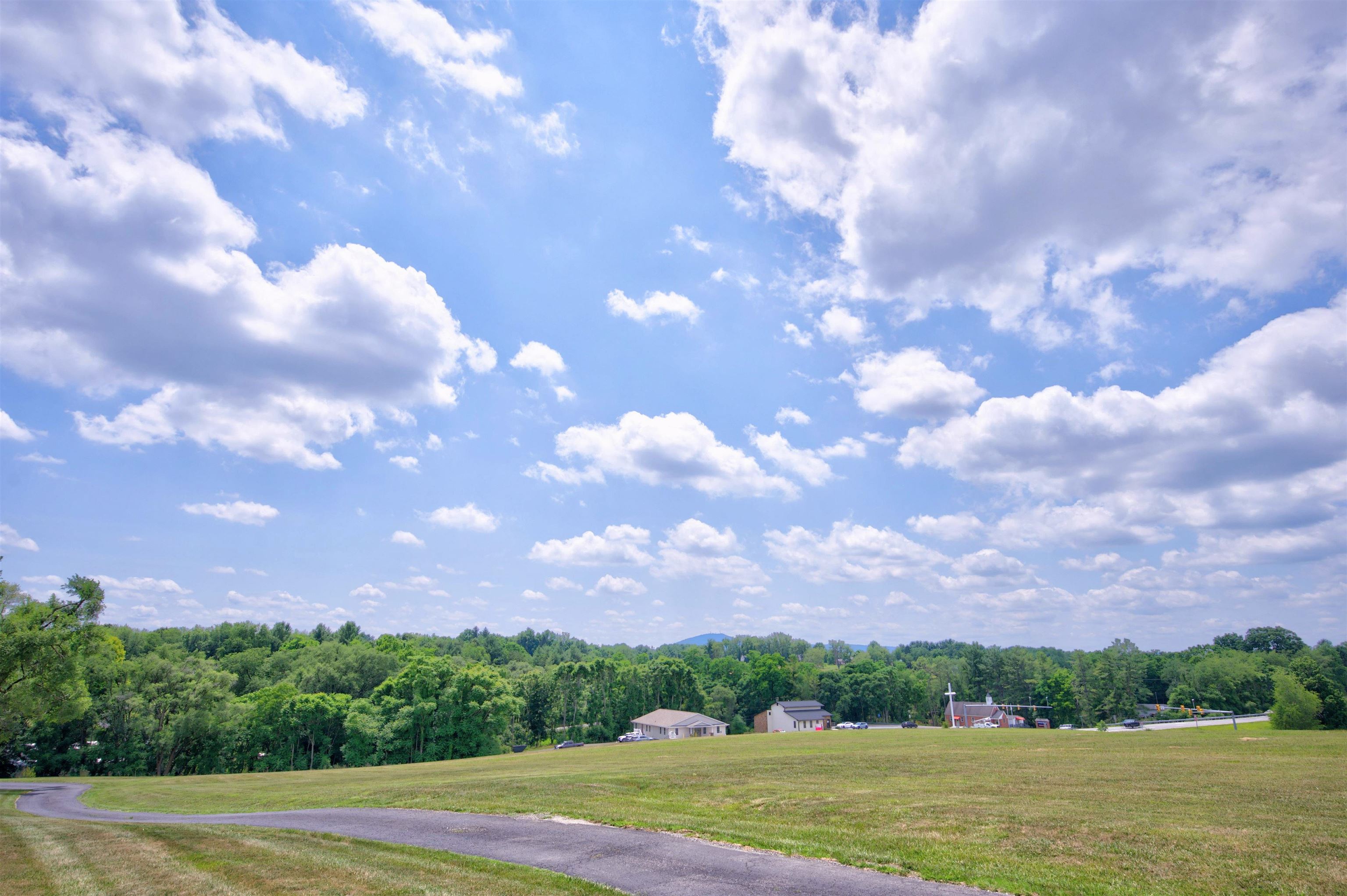 4670 Shadetree Lane Dublin VA 24084