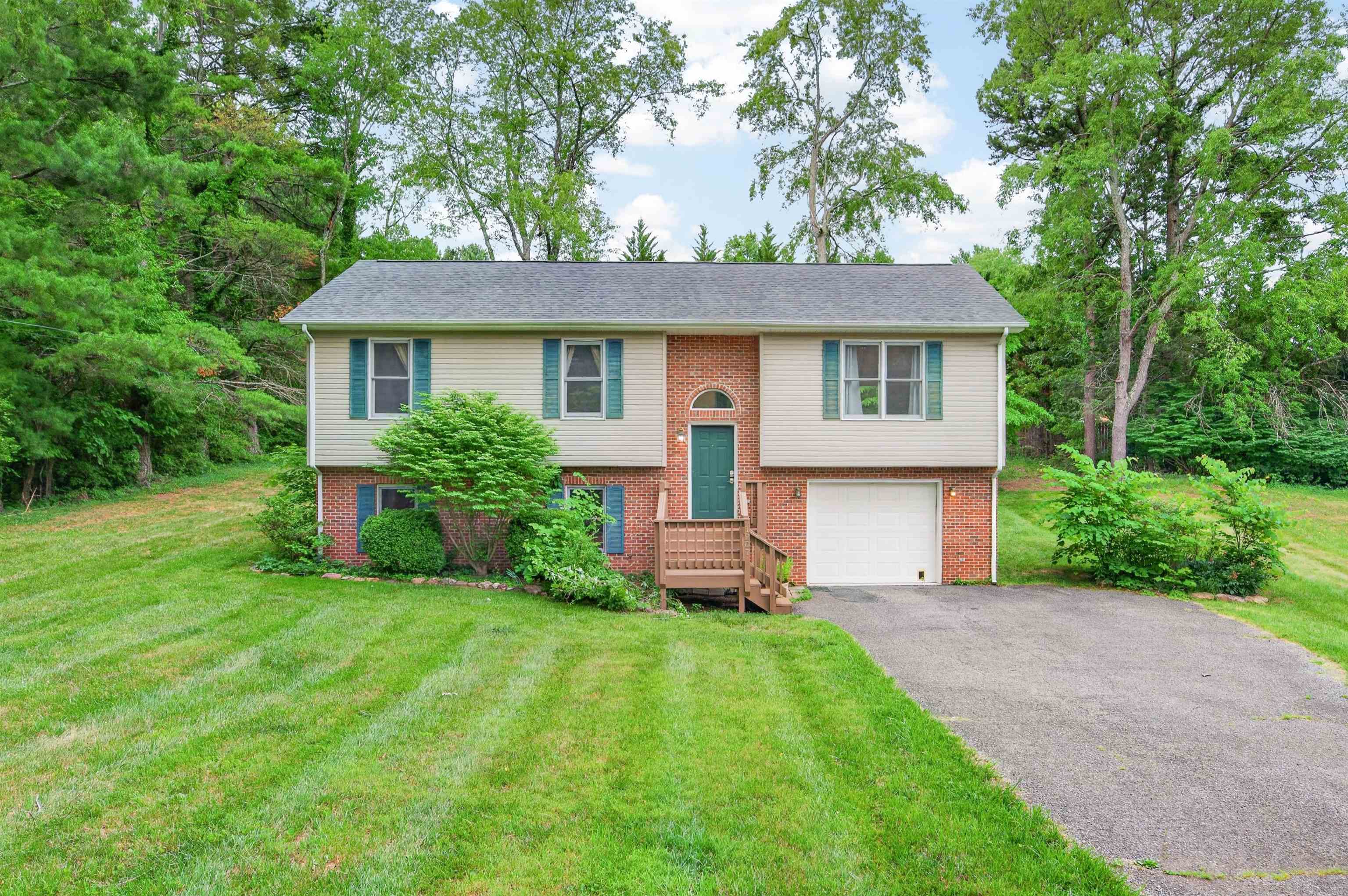 1207 Gladewood Drive Blacksburg VA 24060