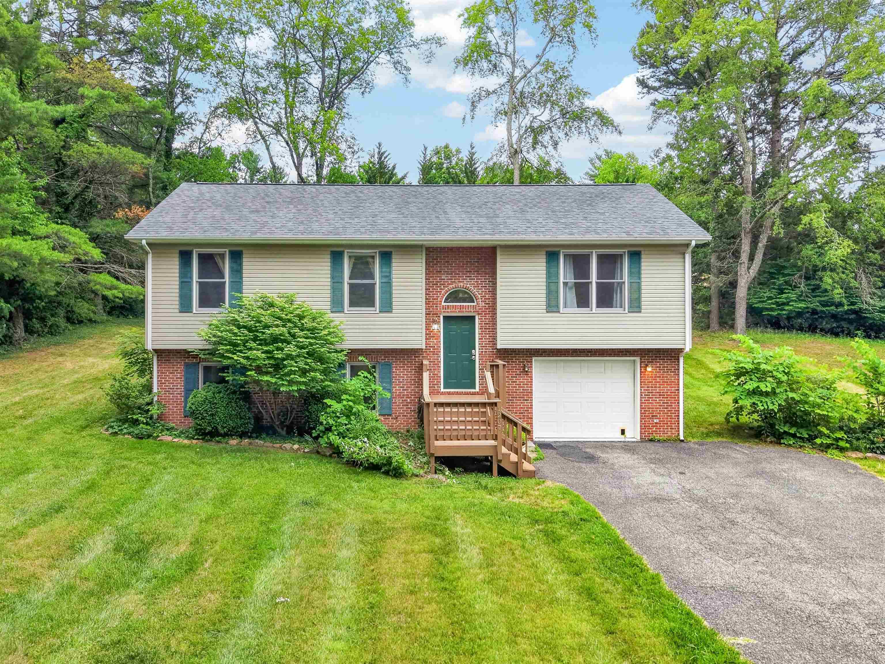 1207 Gladewood Drive Blacksburg VA 24060