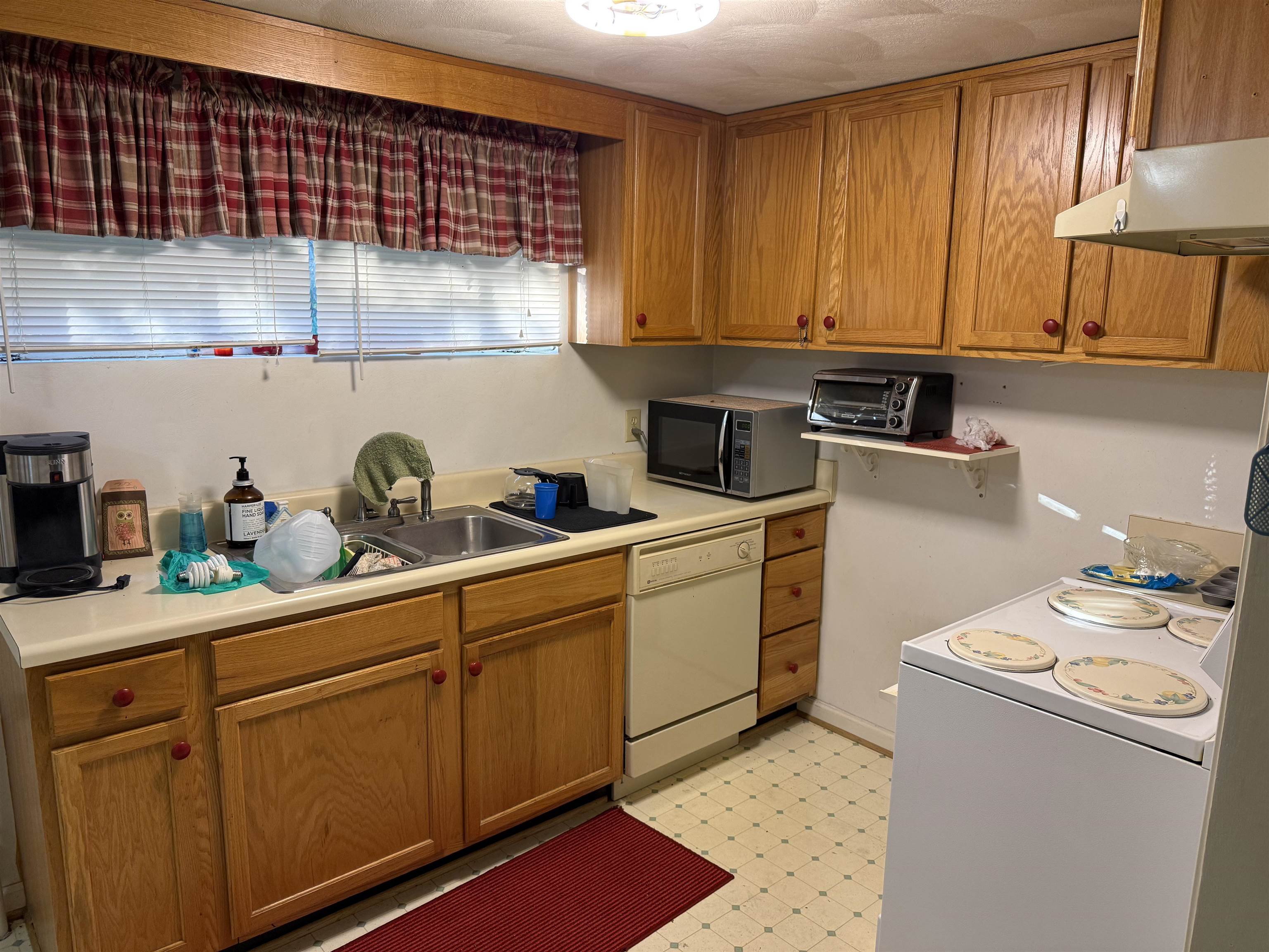 4393 Lee Highway Troutville VA 24175