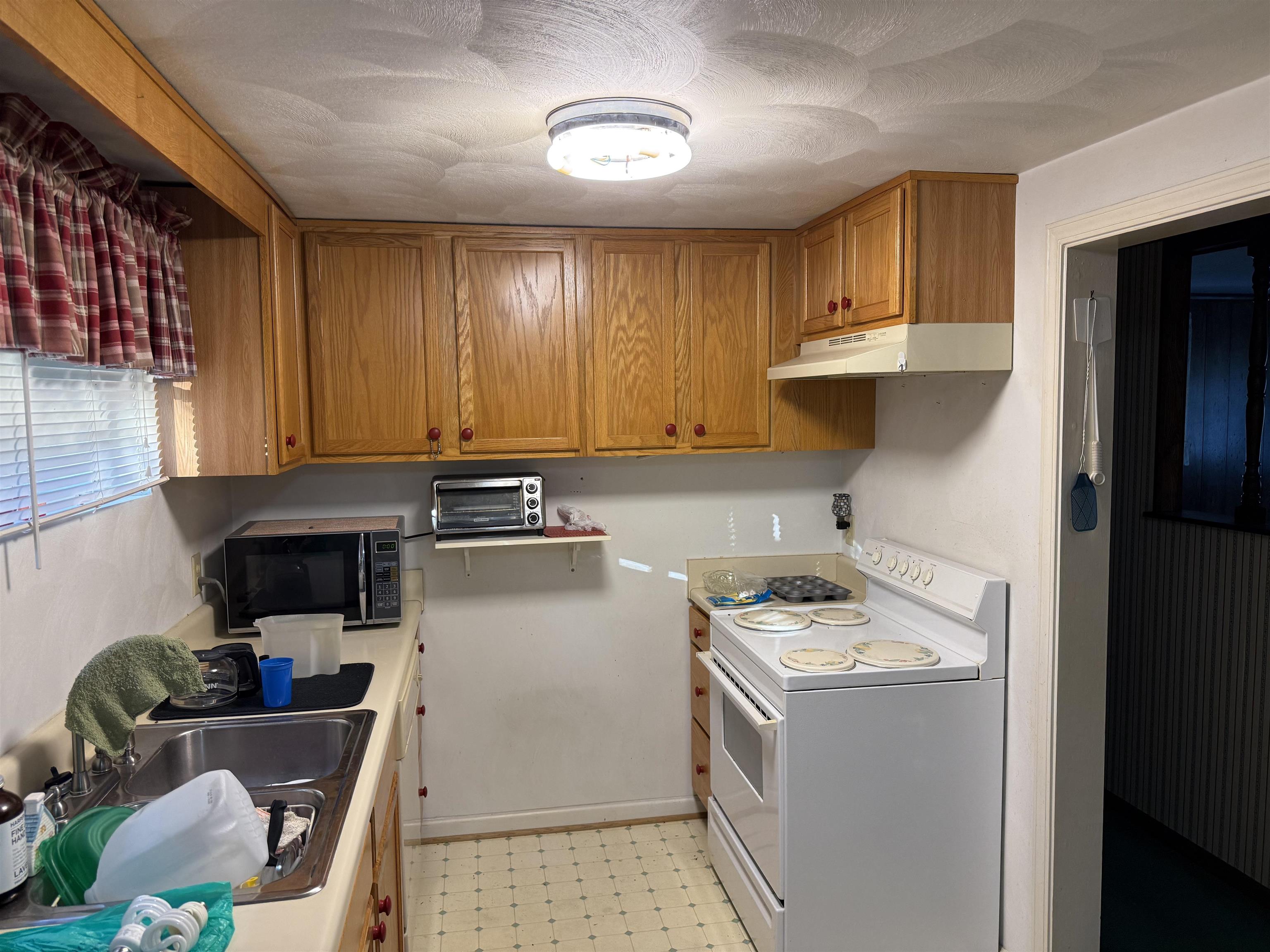 4393 Lee Highway Troutville VA 24175