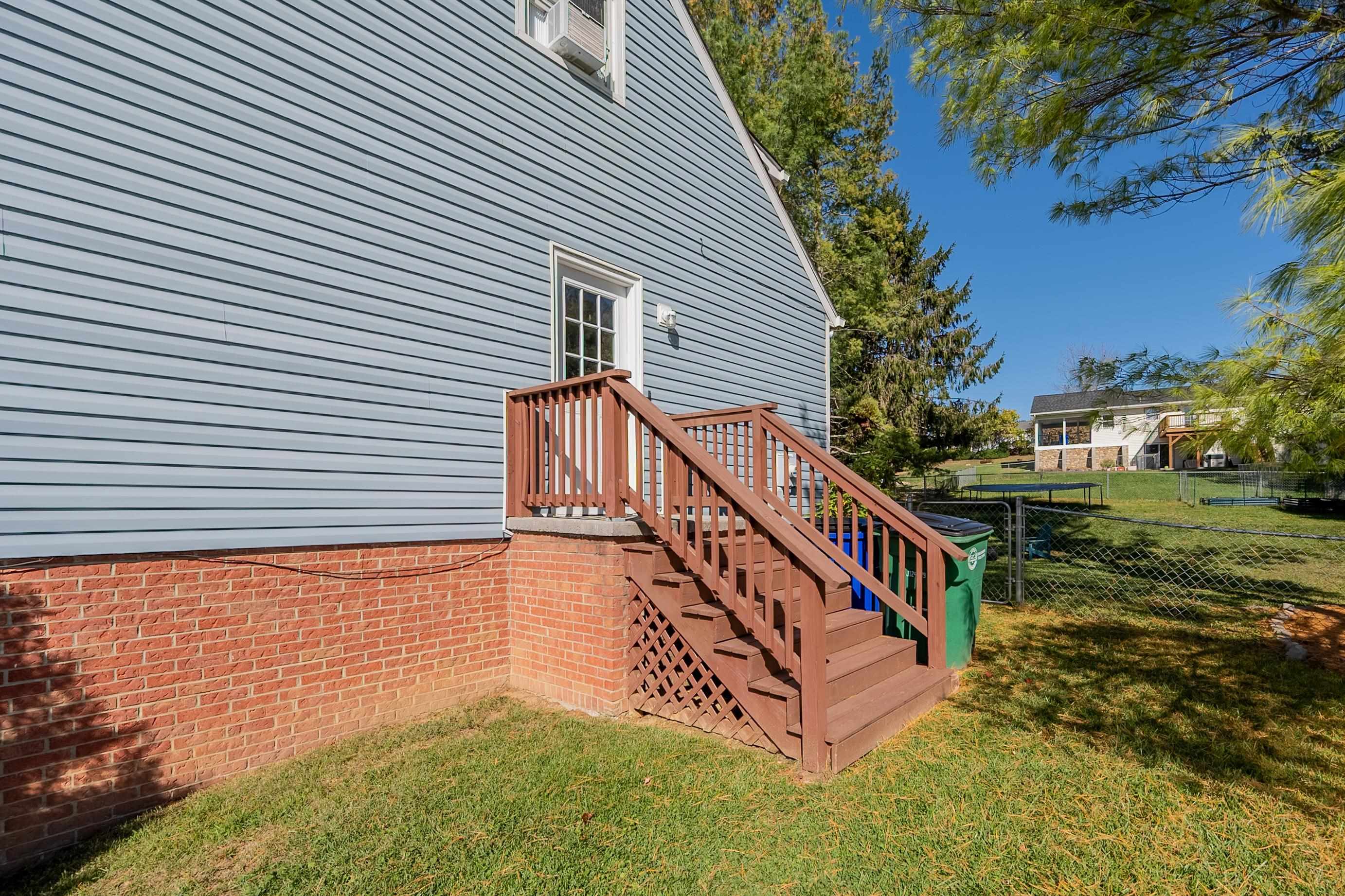 125 Wooden Shoe Court NW Christiansburg VA 24073