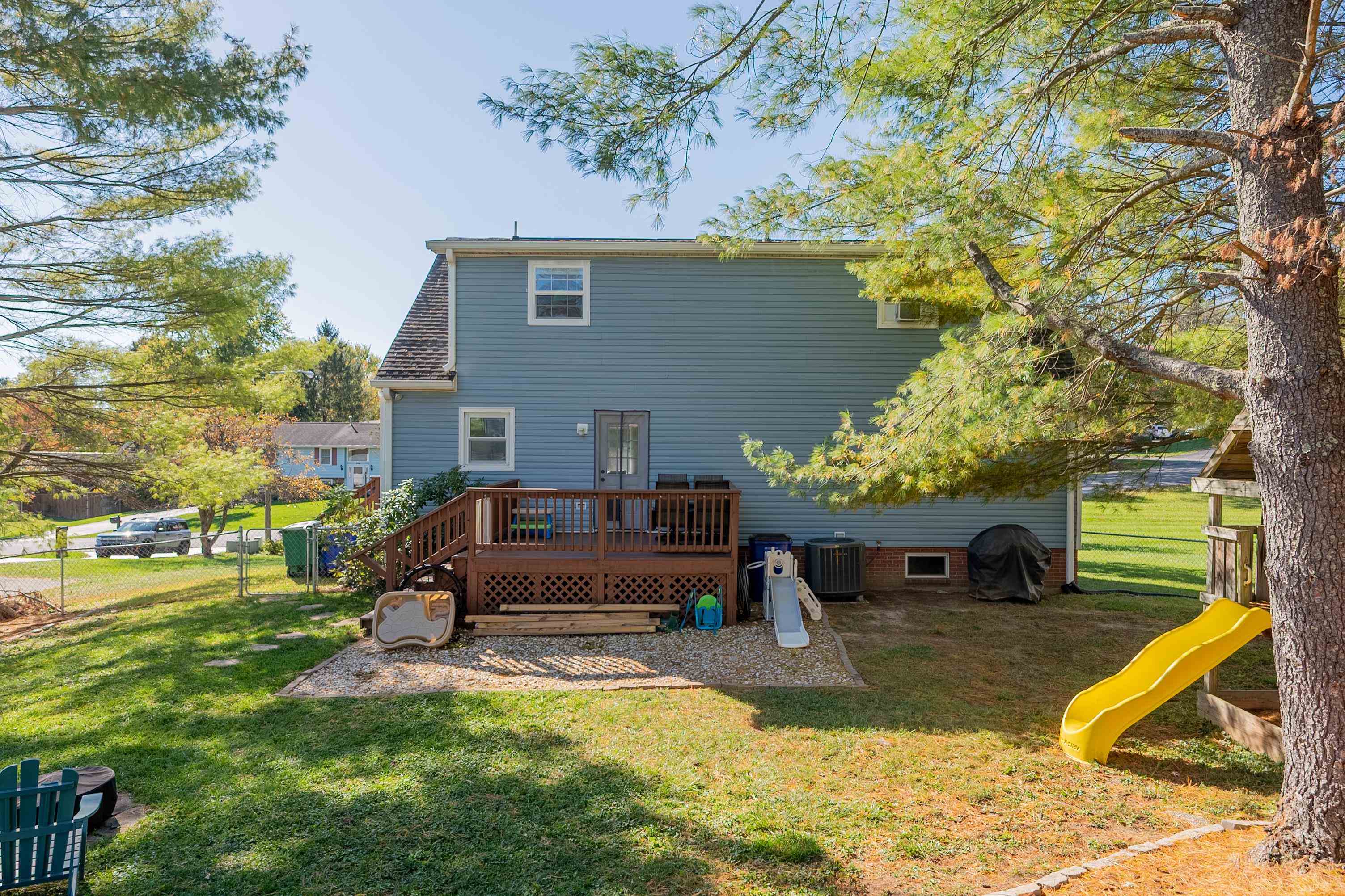 125 Wooden Shoe Court NW Christiansburg VA 24073