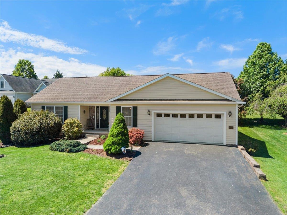 1904 Wilshire Lane Pulaski VA 24301