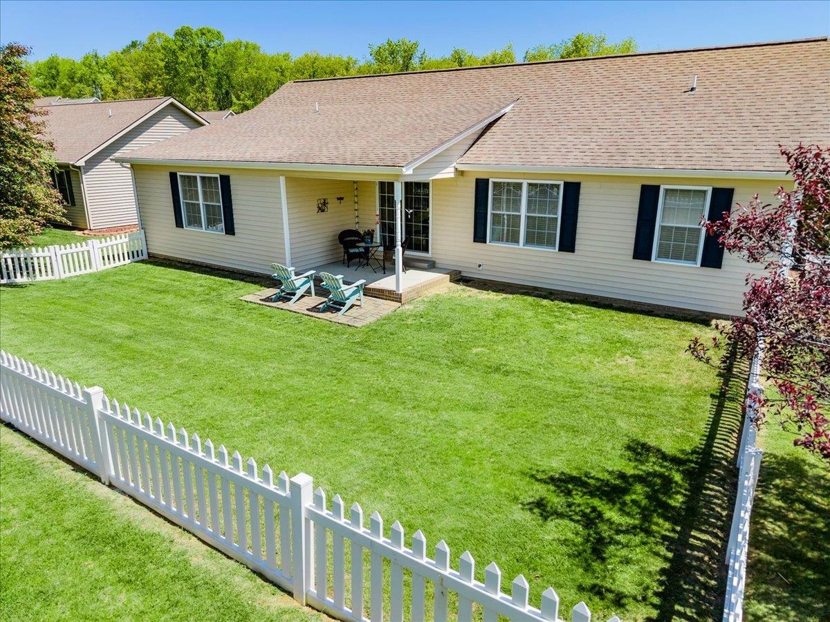 1904 Wilshire Lane Pulaski VA 24301