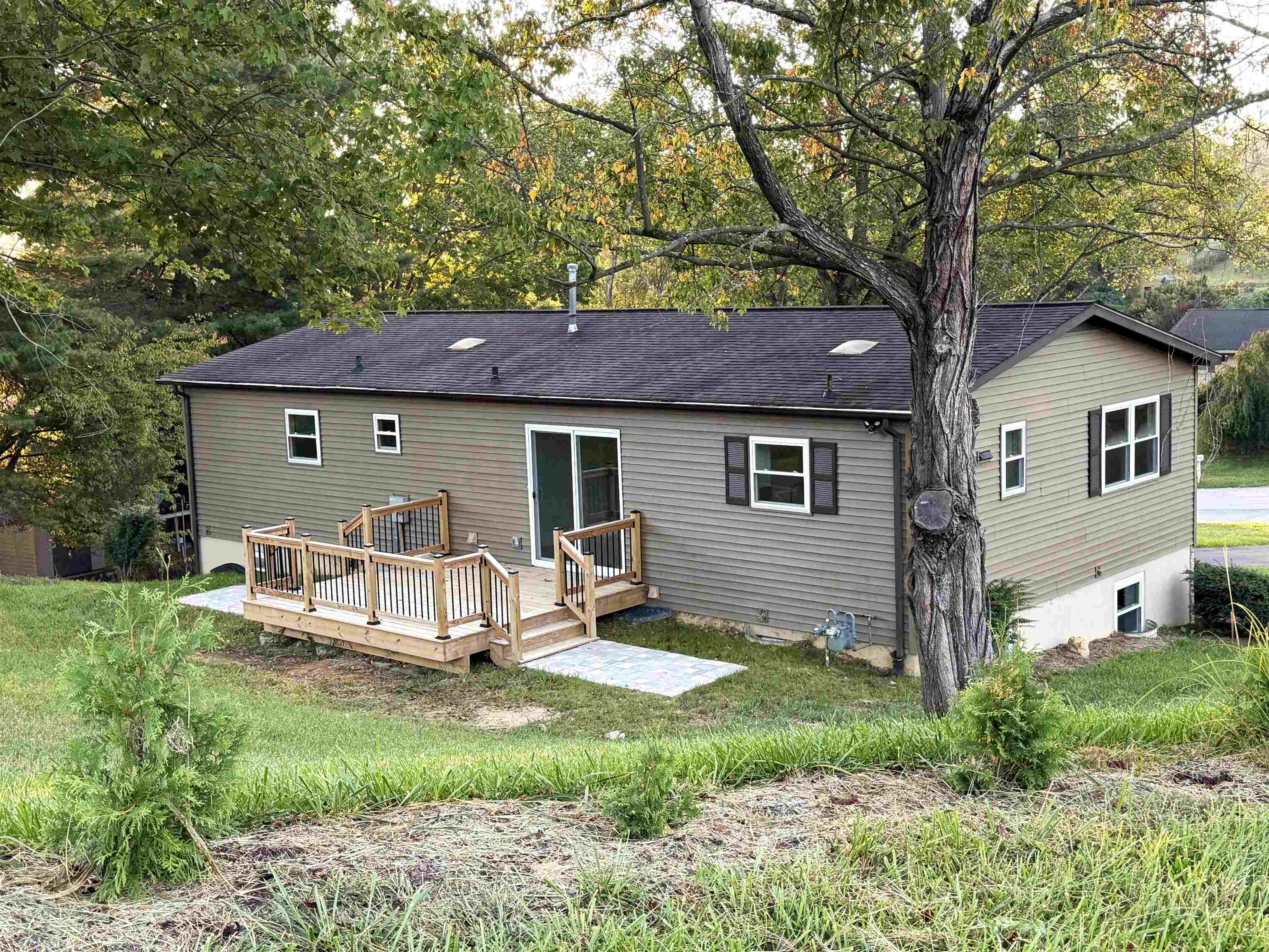 95 Sara Street Christiansburg VA 24073