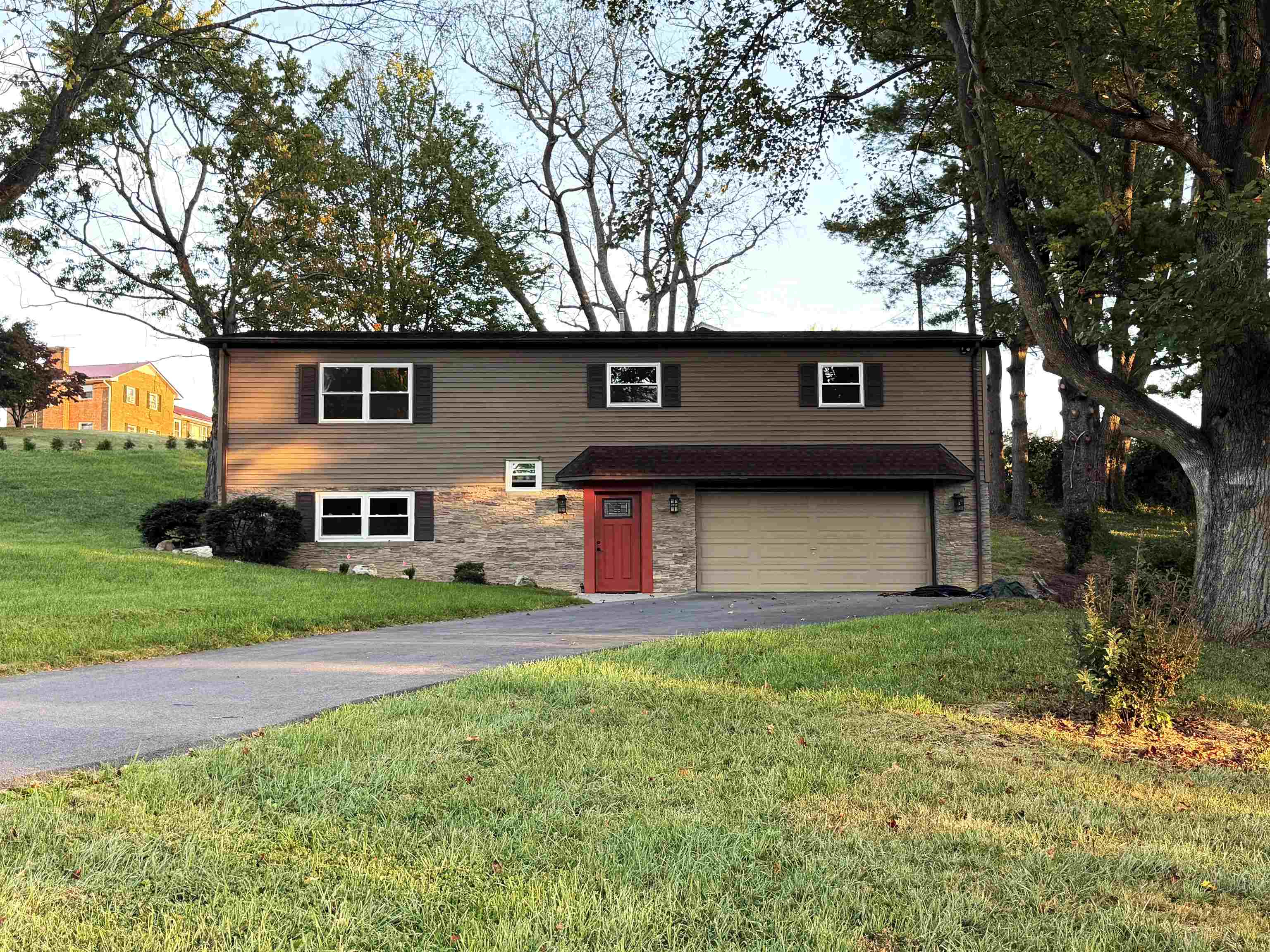 95 Sara Street Christiansburg VA 24073