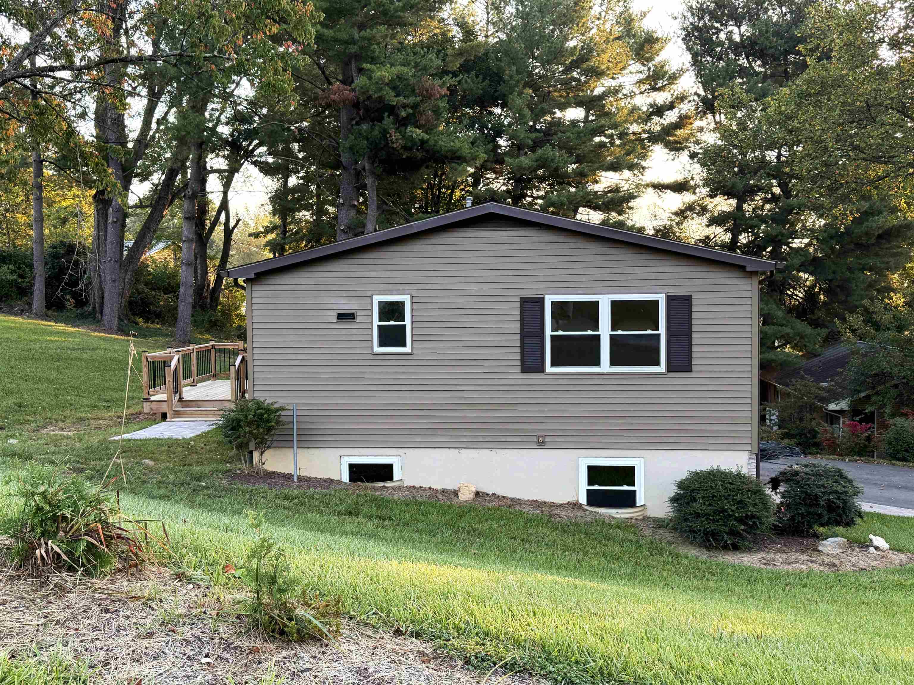 95 Sara Street Christiansburg VA 24073