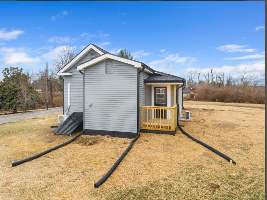 2895 Mount Olivet Road Pulaski VA 24301