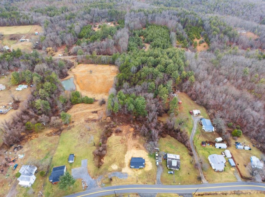 2895 Mount Olivet Road Pulaski VA 24301