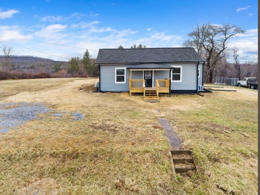 2895 Mount Olivet Road Pulaski VA 24301