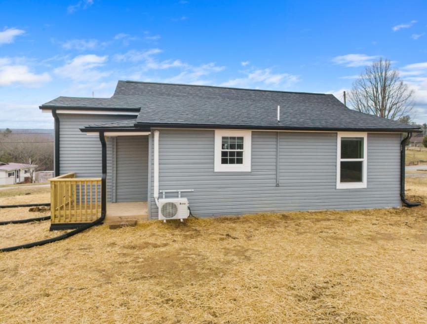 2895 Mount Olivet Road Pulaski VA 24301