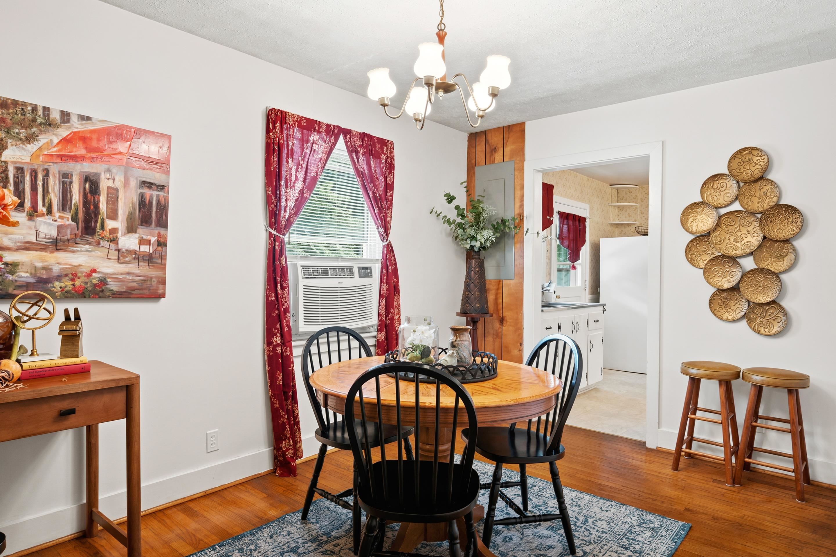 807 12th Street Radford VA 24141