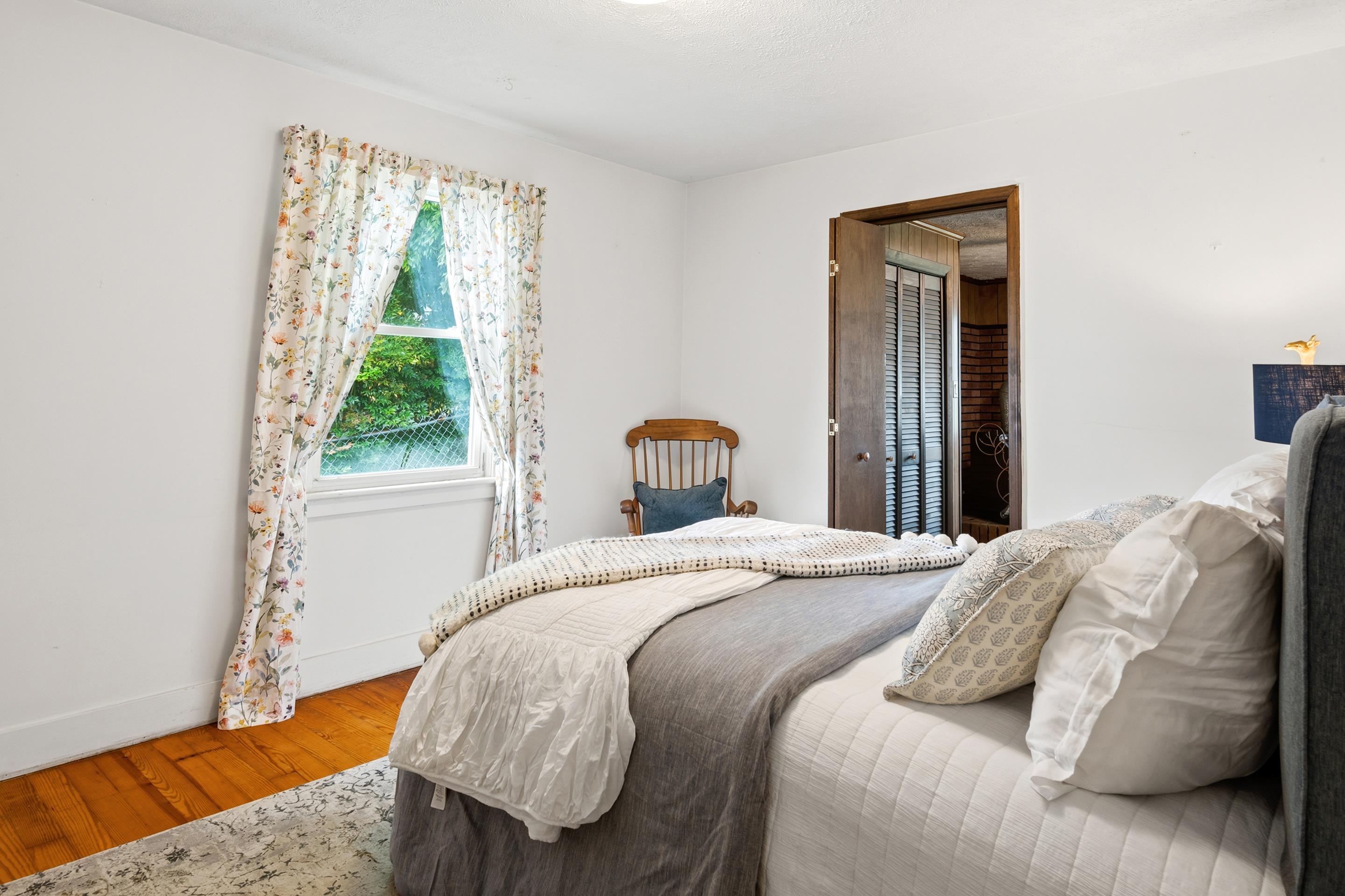 807 12th Street Radford VA 24141