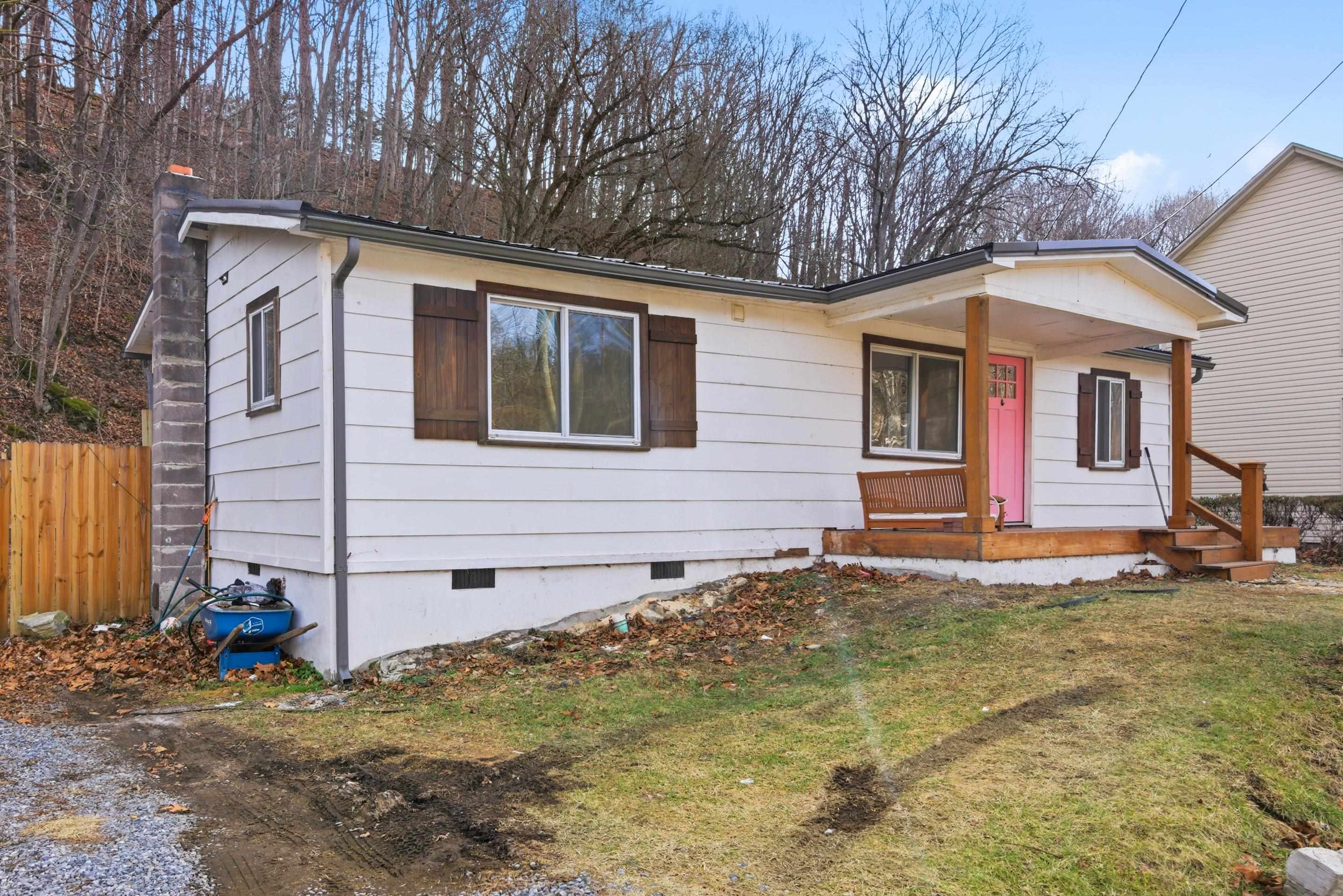 7234 Falling Branch Road Fairlawn VA 24141