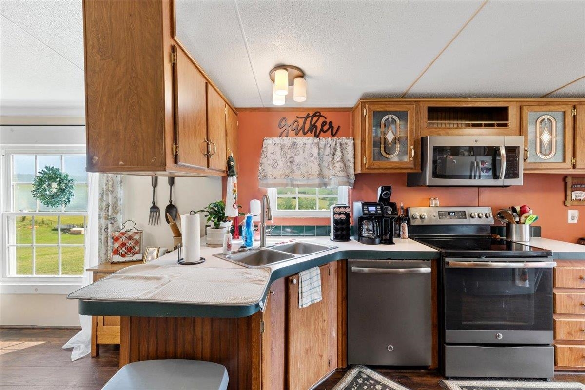 786 Huffville Road NE Pilot VA 24138