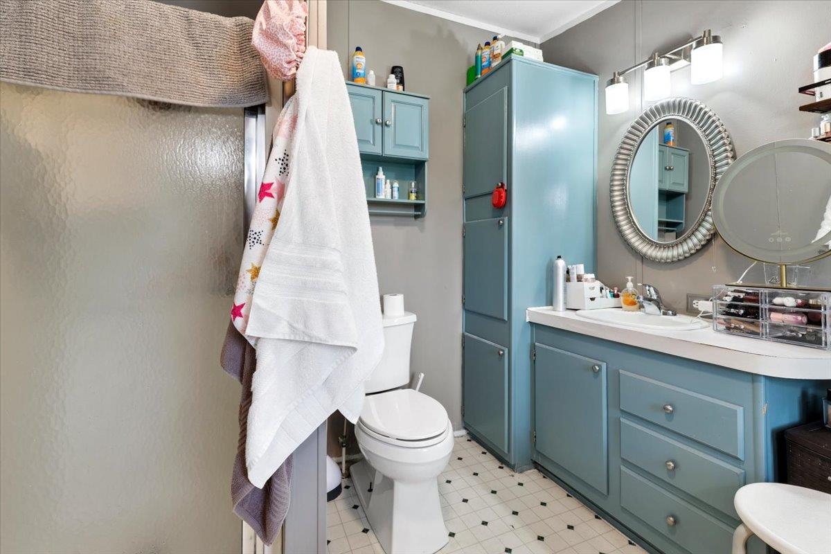 786 Huffville Road NE Pilot VA 24138