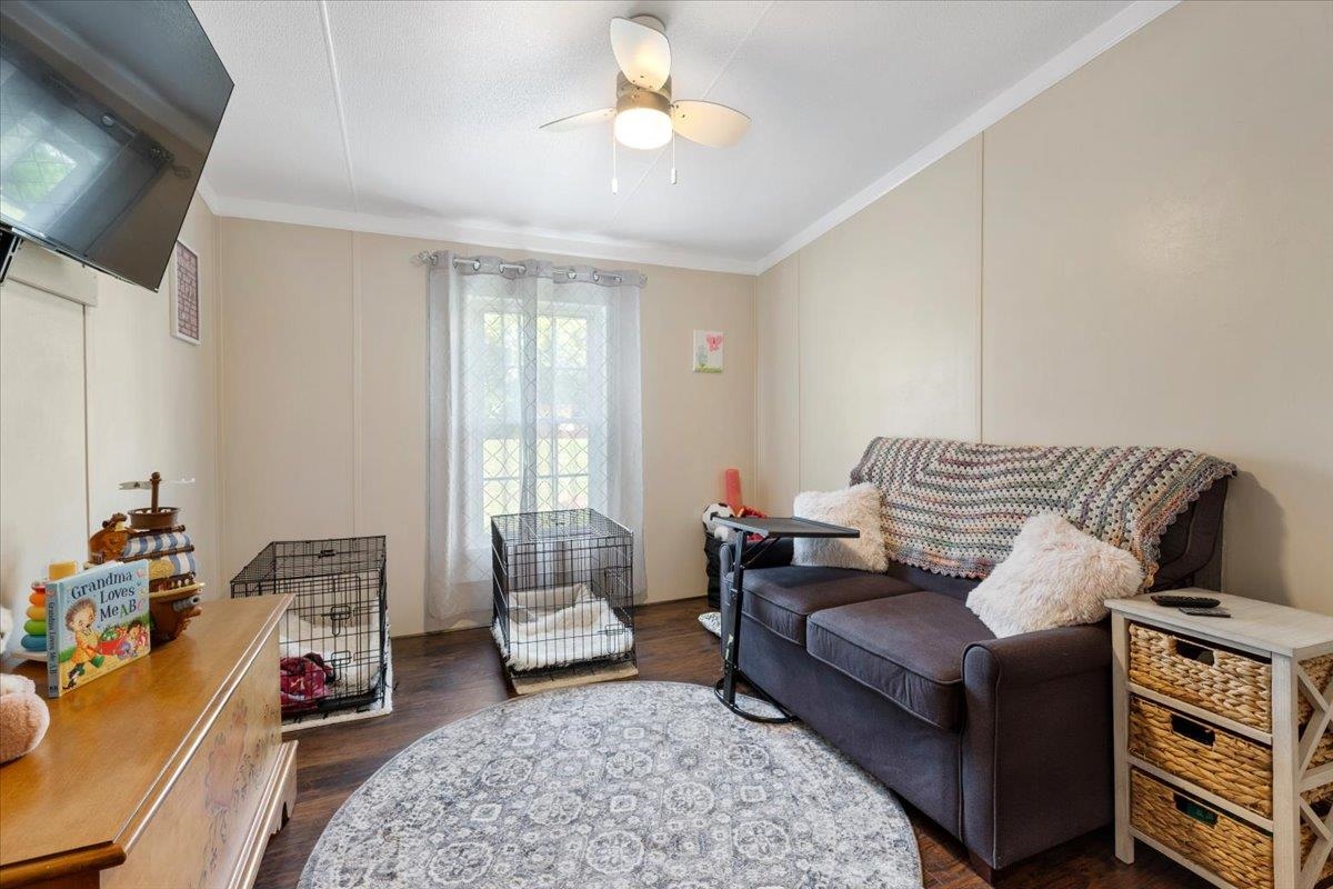 786 Huffville Road NE Pilot VA 24138