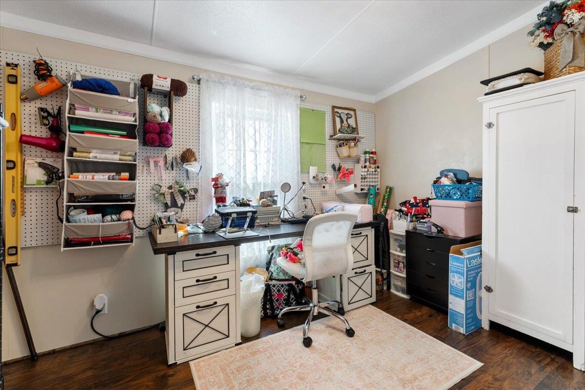 786 Huffville Road NE Pilot VA 24138