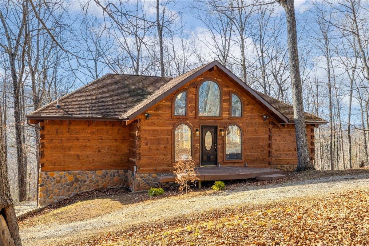 264 Angel View Lane Pearisburg VA 24134