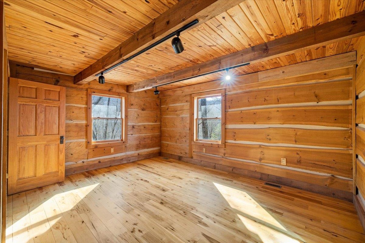 264 Angel View Lane Pearisburg VA 24134