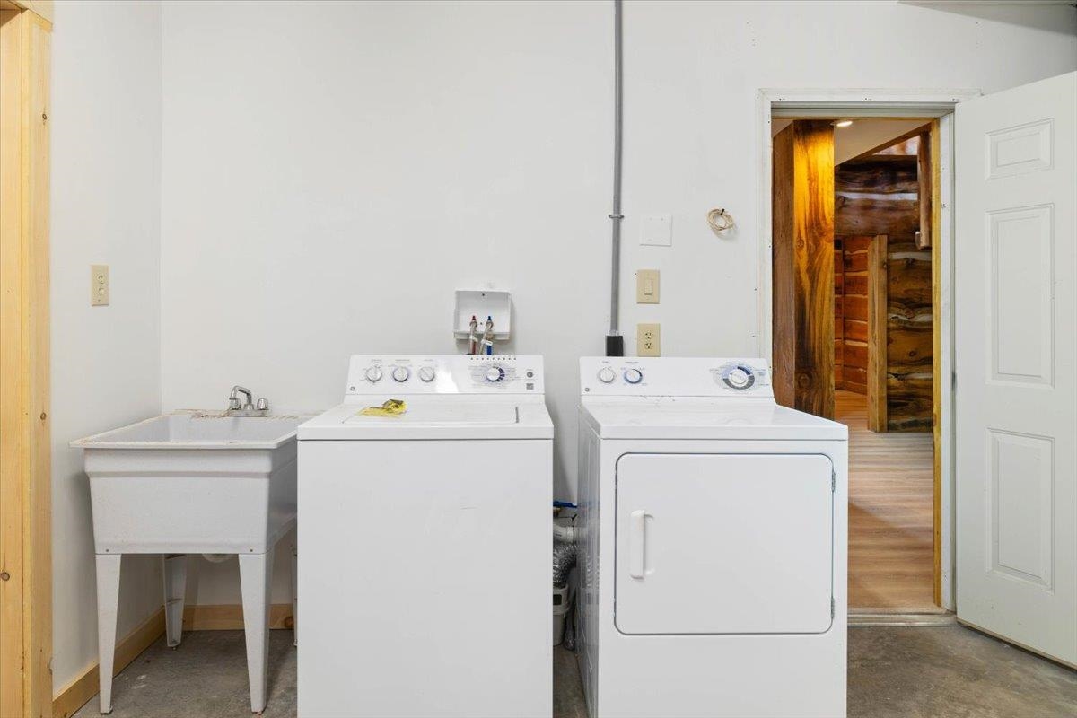 264 Angel View Lane Pearisburg VA 24134