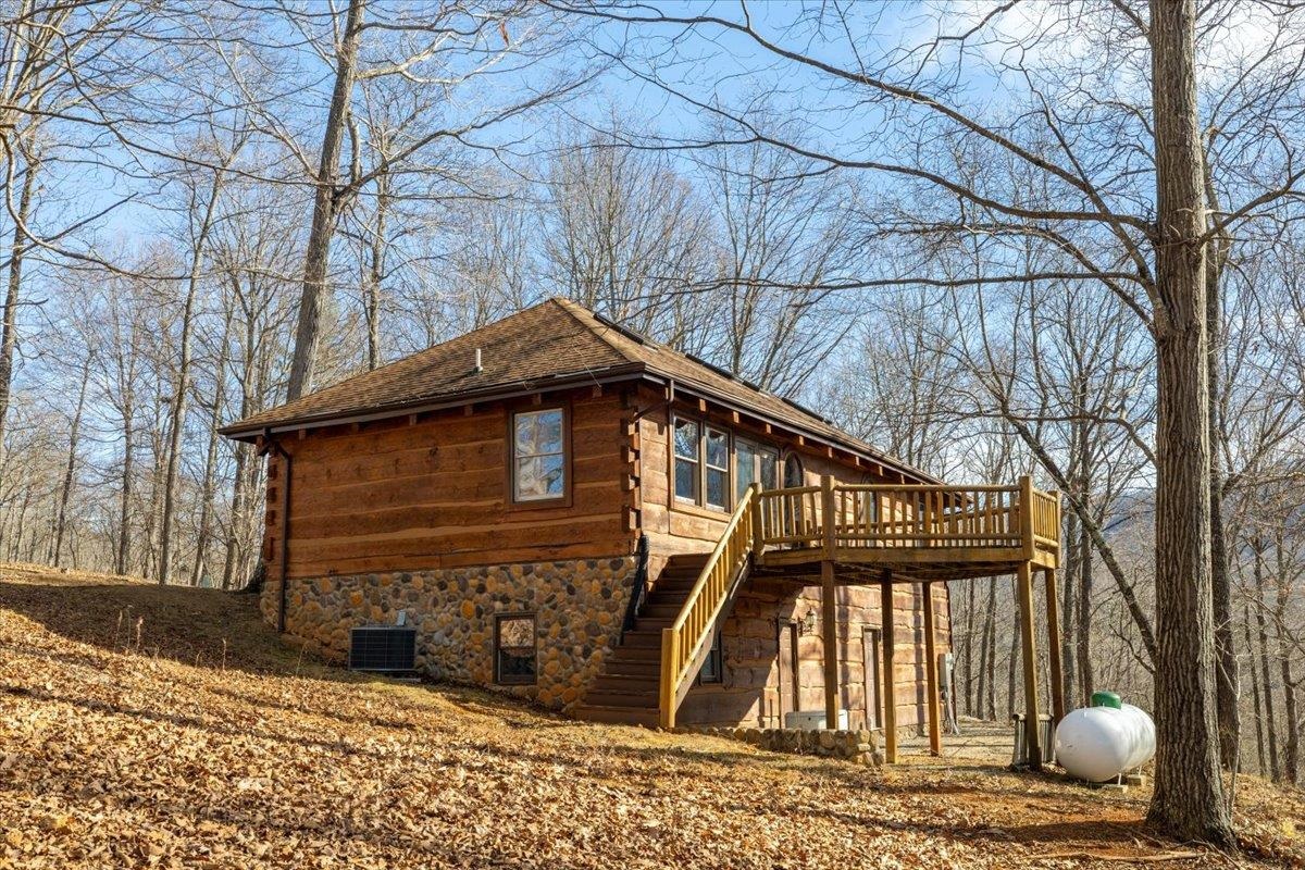 264 Angel View Lane Pearisburg VA 24134