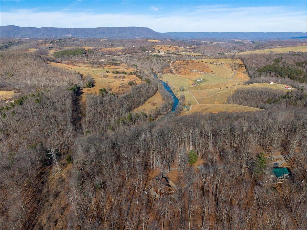 264 Angel View Lane Pearisburg VA 24134