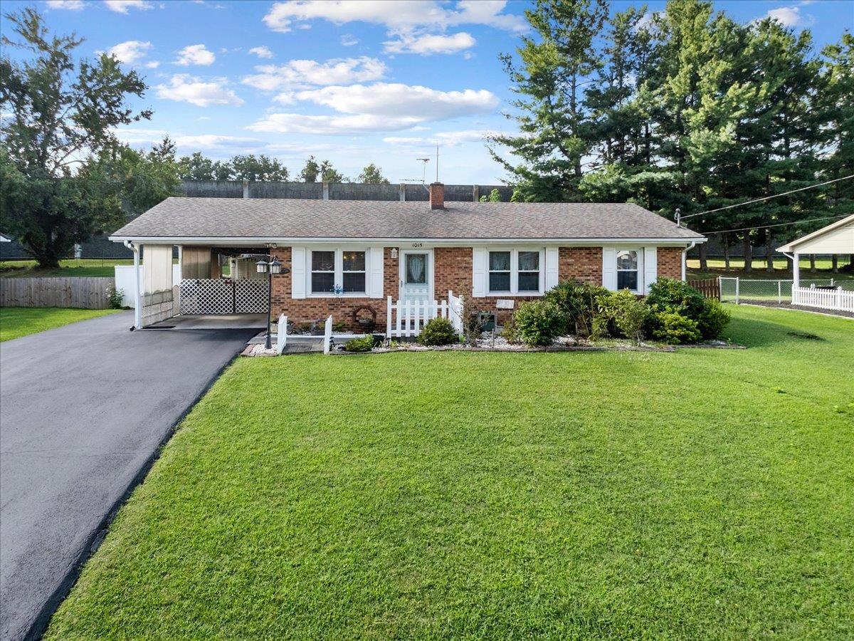 1015 Reading Road Christiansburg VA 24073