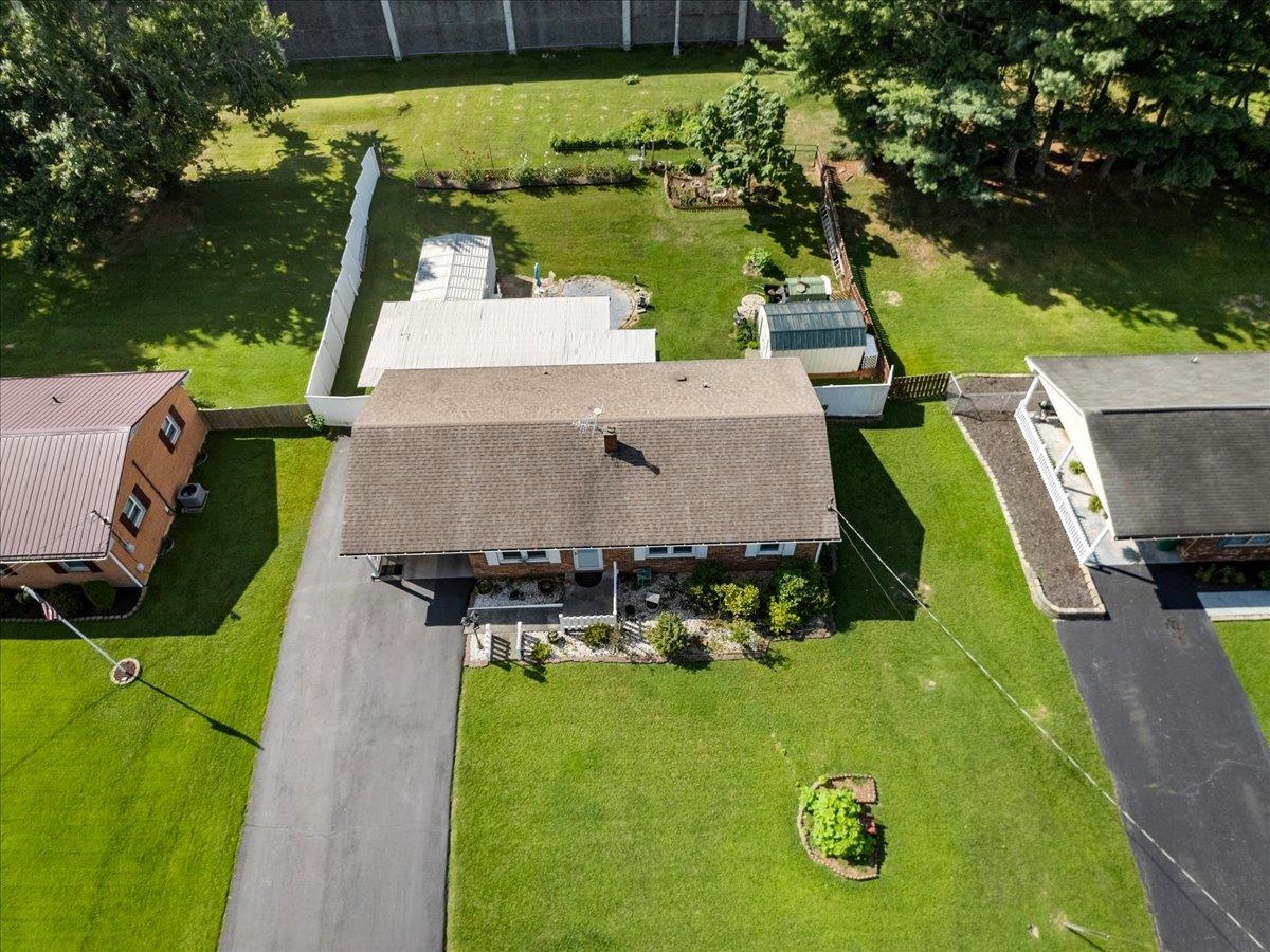 1015 Reading Road Christiansburg VA 24073