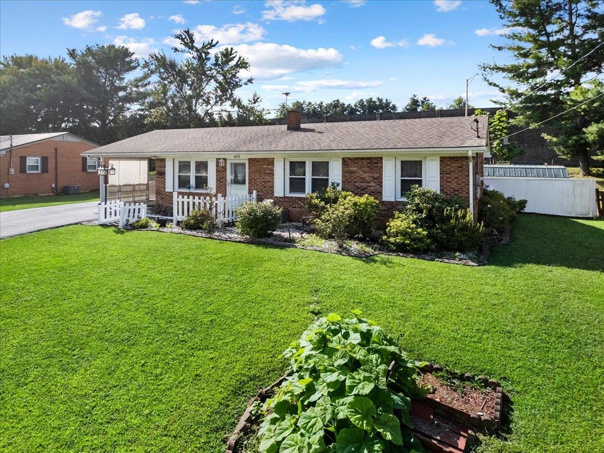 1015 Reading Road Christiansburg VA 24073