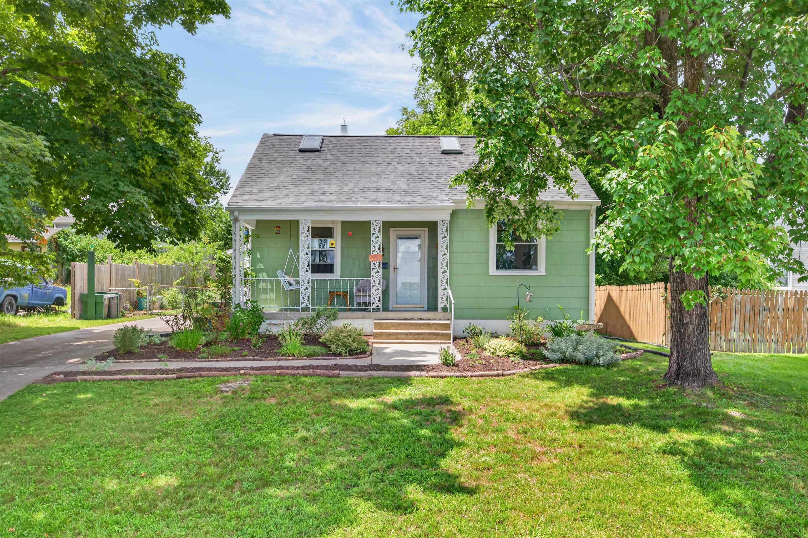 403 Sixth Avenue Radford VA 24141