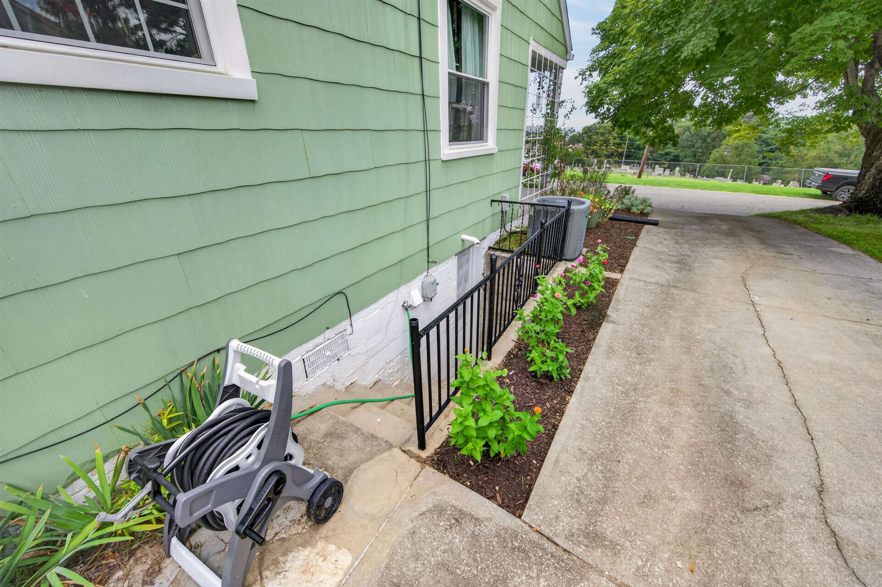 403 Sixth Avenue Radford VA 24141