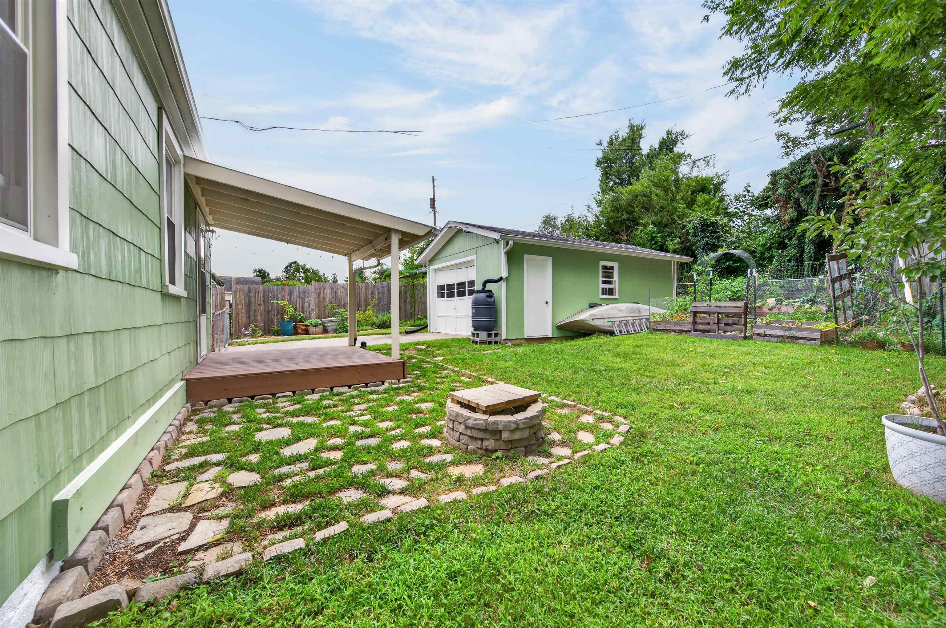 403 Sixth Avenue Radford VA 24141