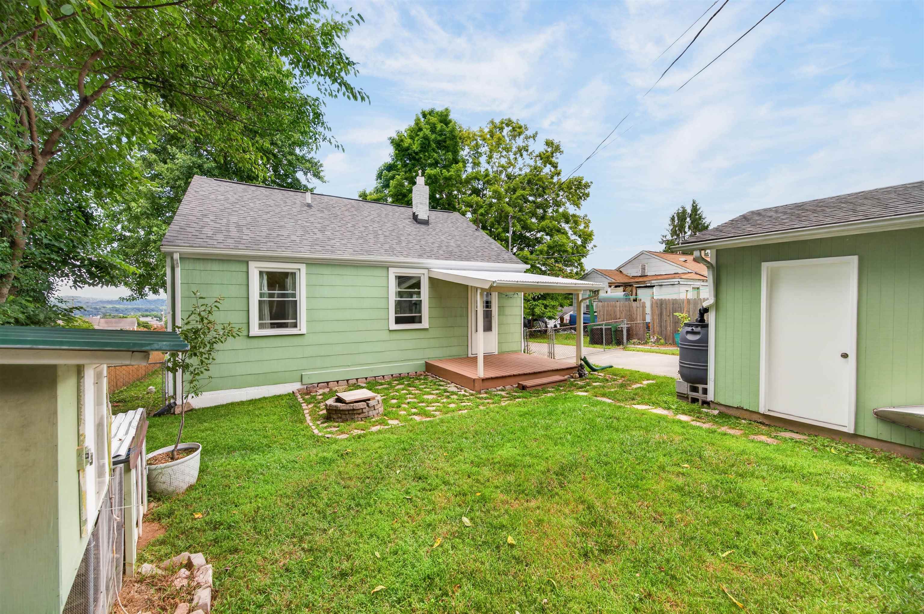 403 Sixth Avenue Radford VA 24141