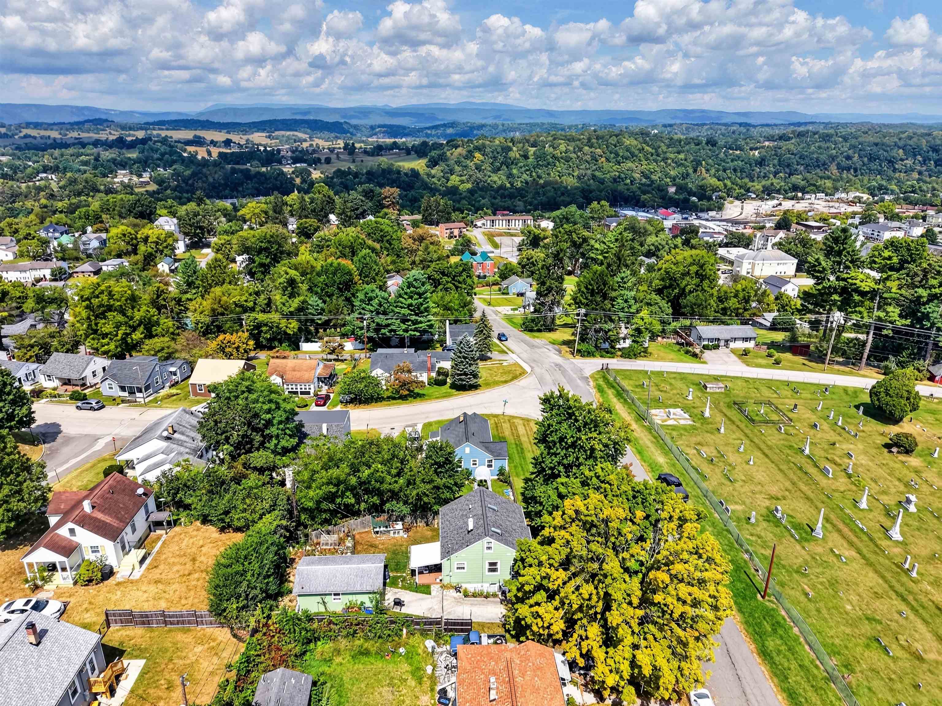 403 Sixth Avenue Radford VA 24141