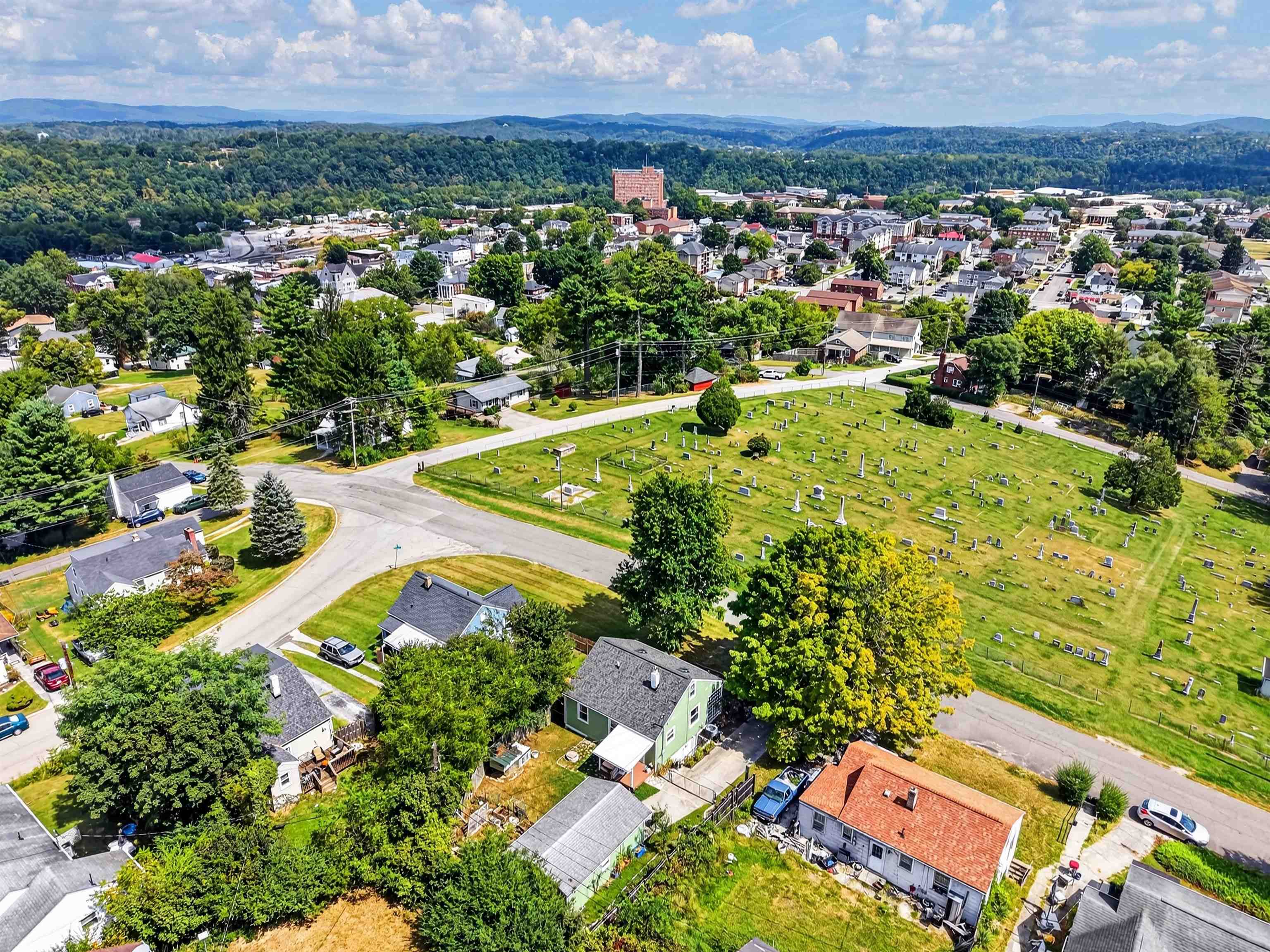403 Sixth Avenue Radford VA 24141