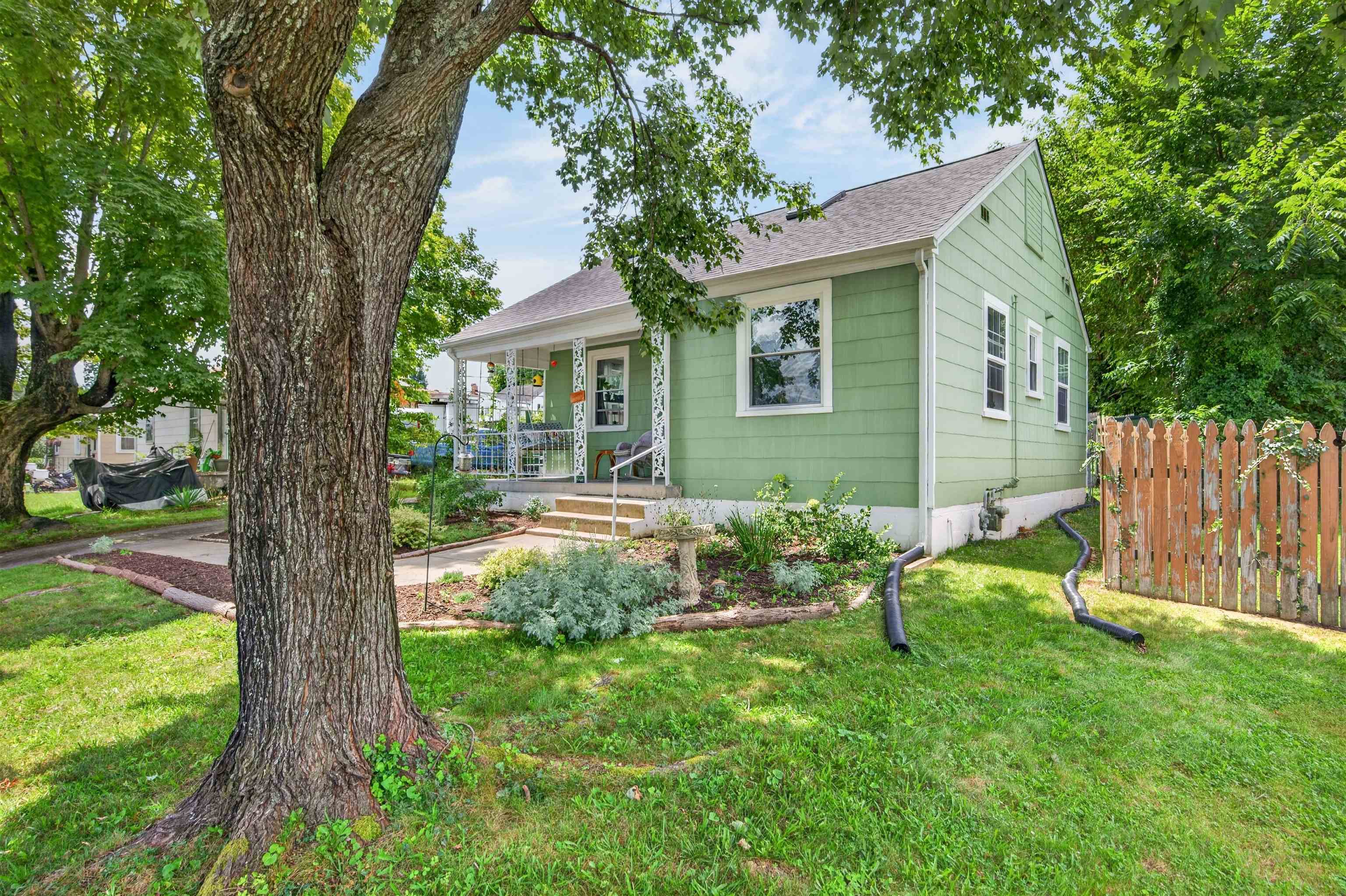403 Sixth Avenue Radford VA 24141