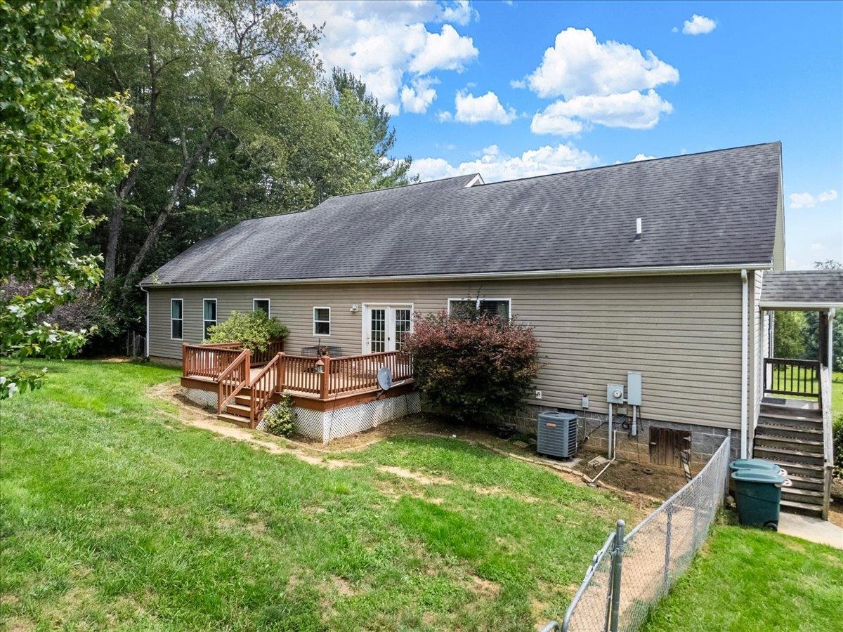 7825 Little River Dam Road Radford VA 24141