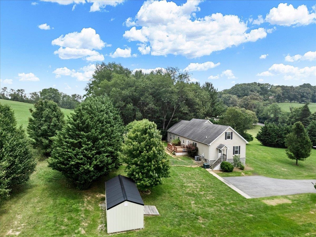 7825 Little River Dam Road Radford VA 24141