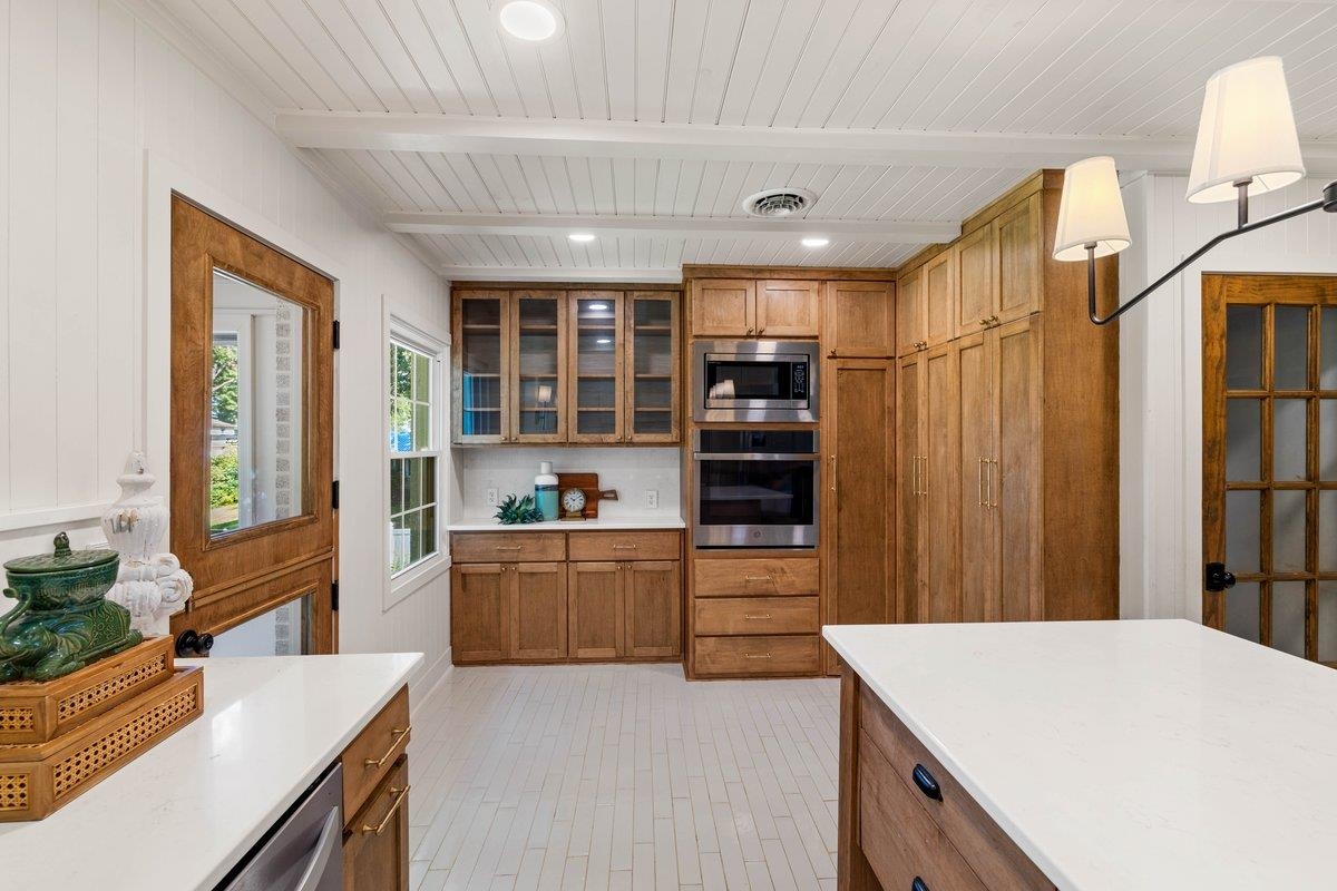 905 Oak Drive Christiansburg VA 24073