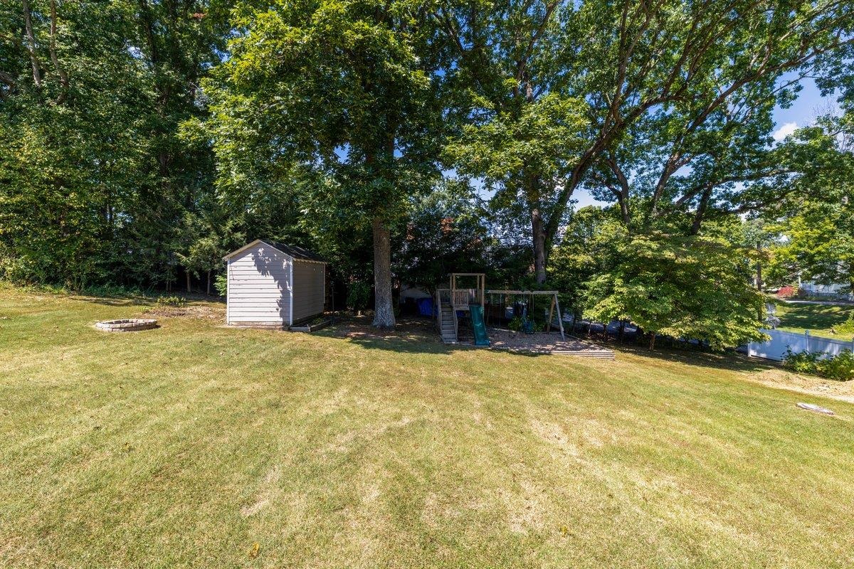 905 Oak Drive Christiansburg VA 24073