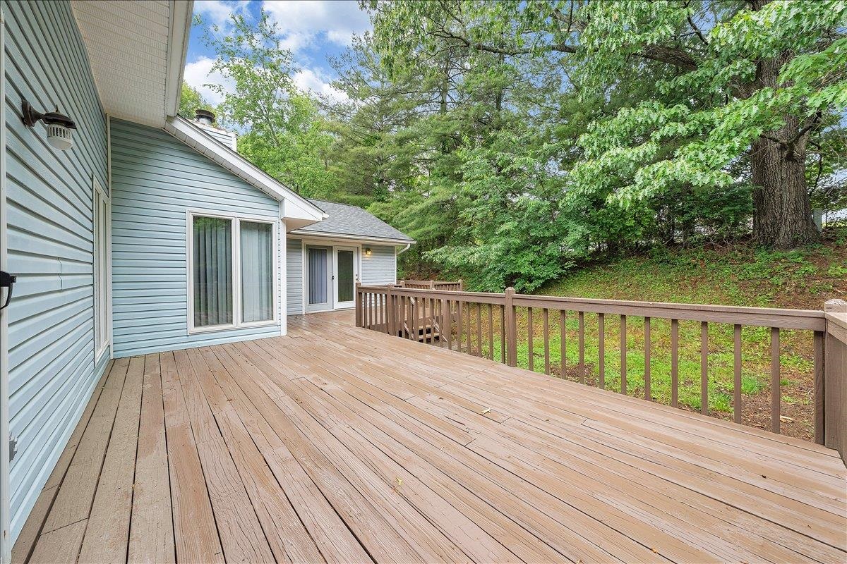 206 Sheppard Avenue Radford VA 24141