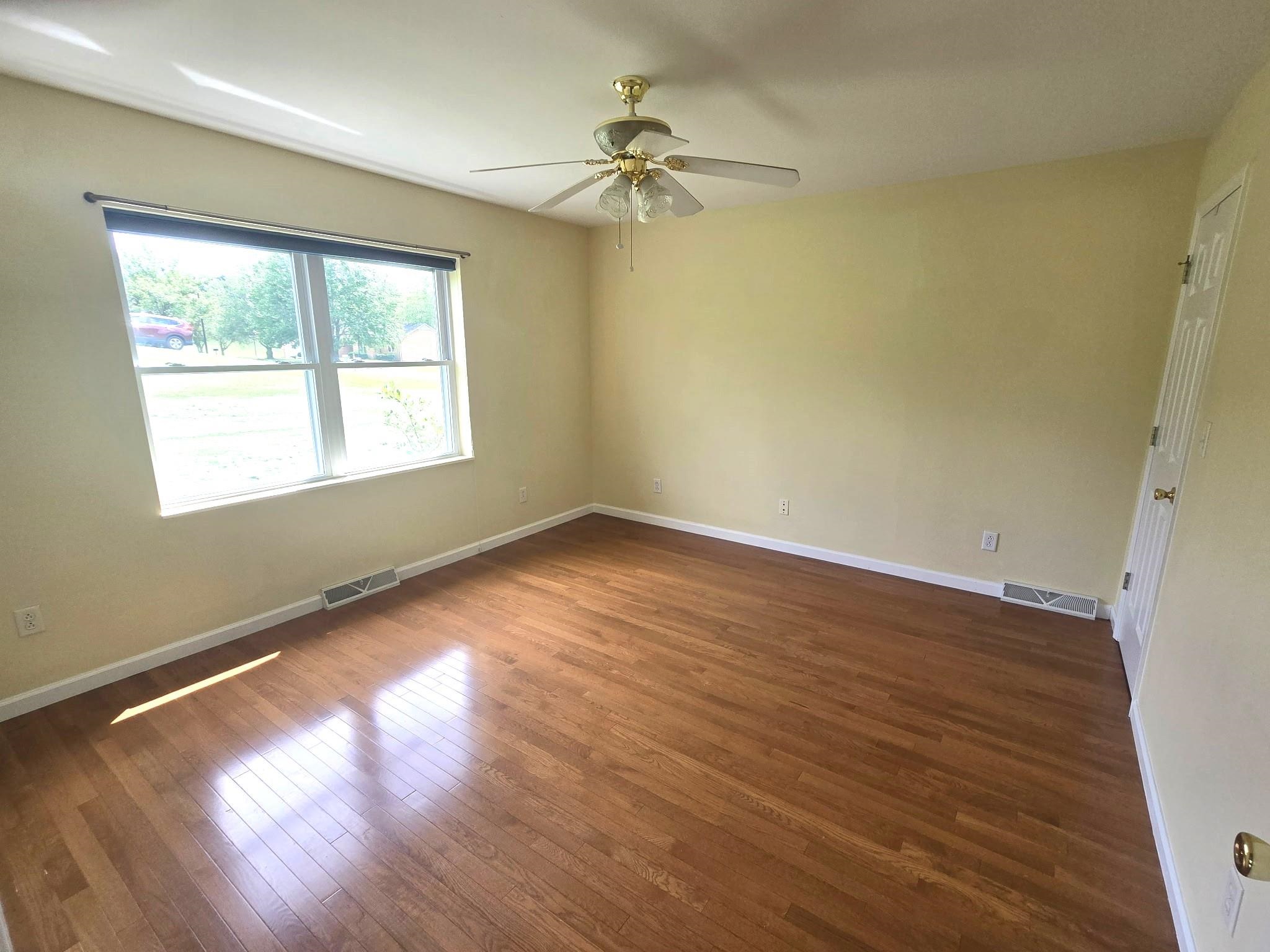 390 Asbury Lane Wytheville VA 24382