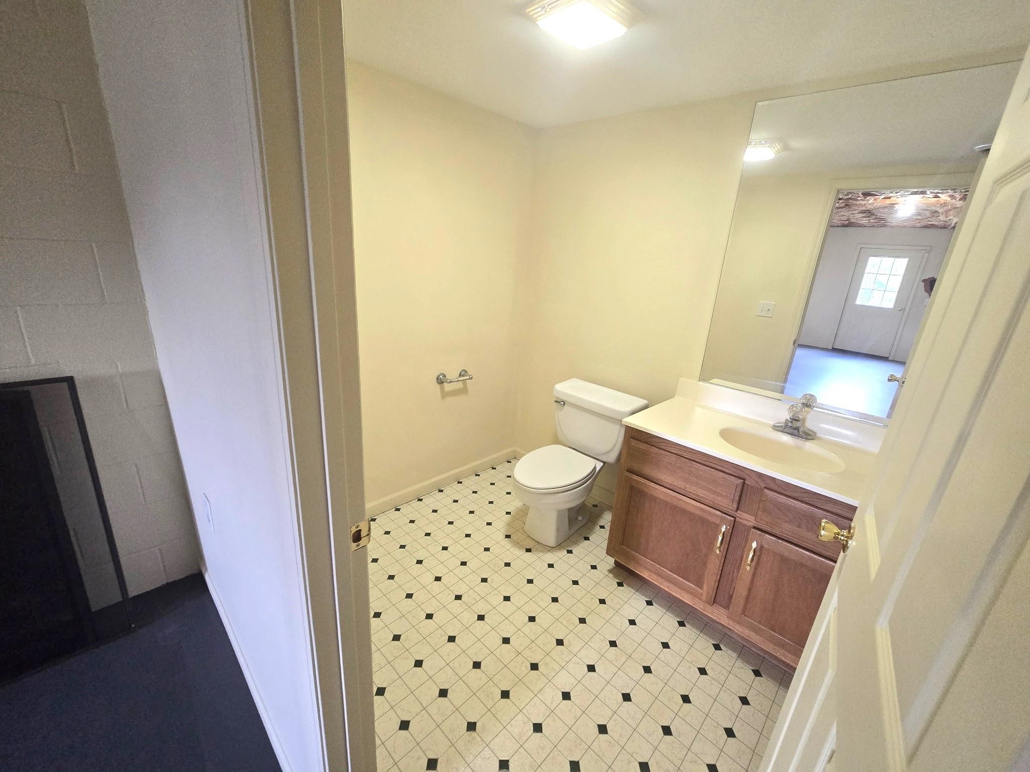 390 Asbury Lane Wytheville VA 24382