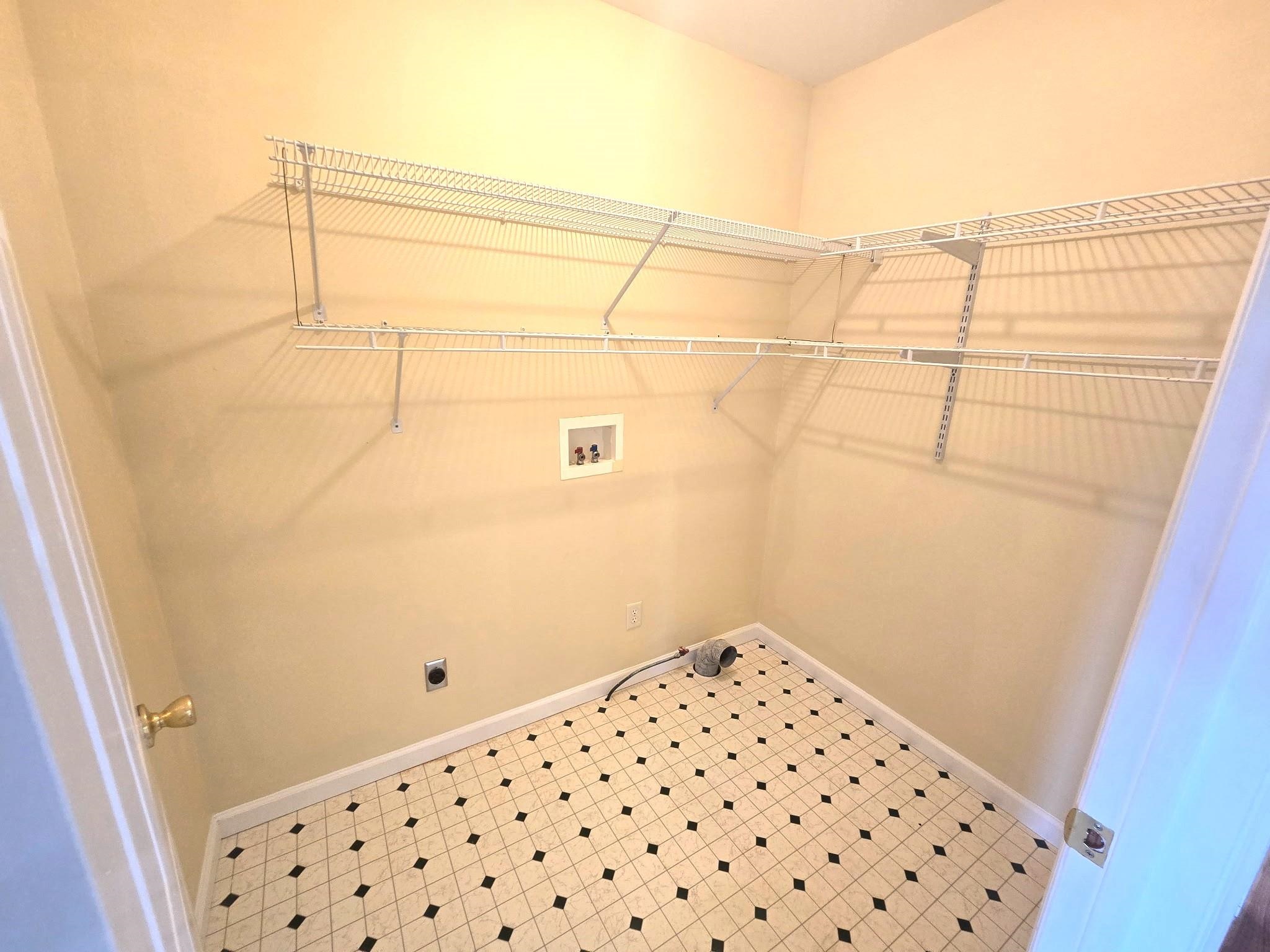 390 Asbury Lane Wytheville VA 24382